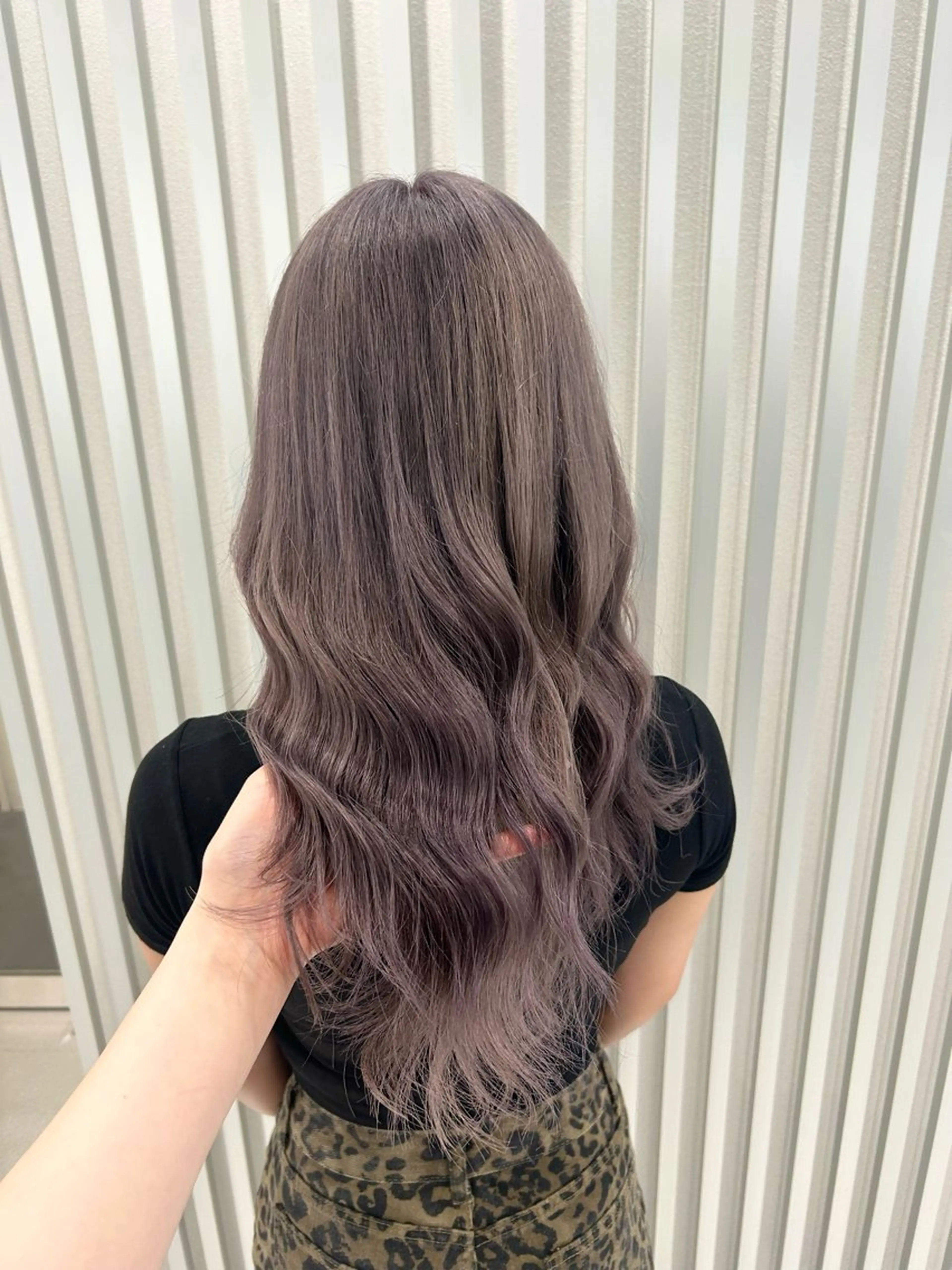 セミロング ヘアカラー あやめ🪽 オリーブ/ハイトーンのヘアスタイル