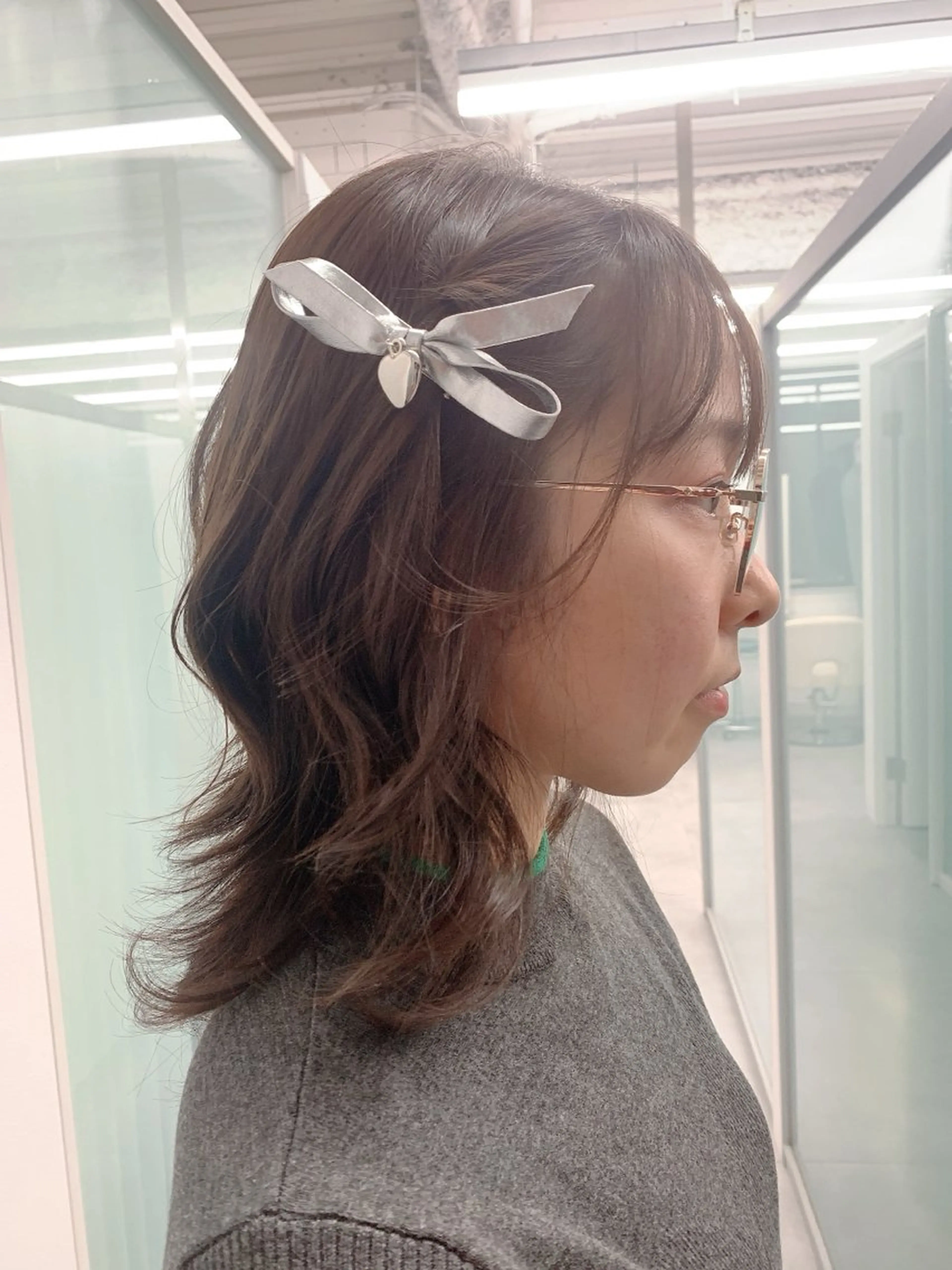 カラー ハイトーン /愛子のヘアスタイル