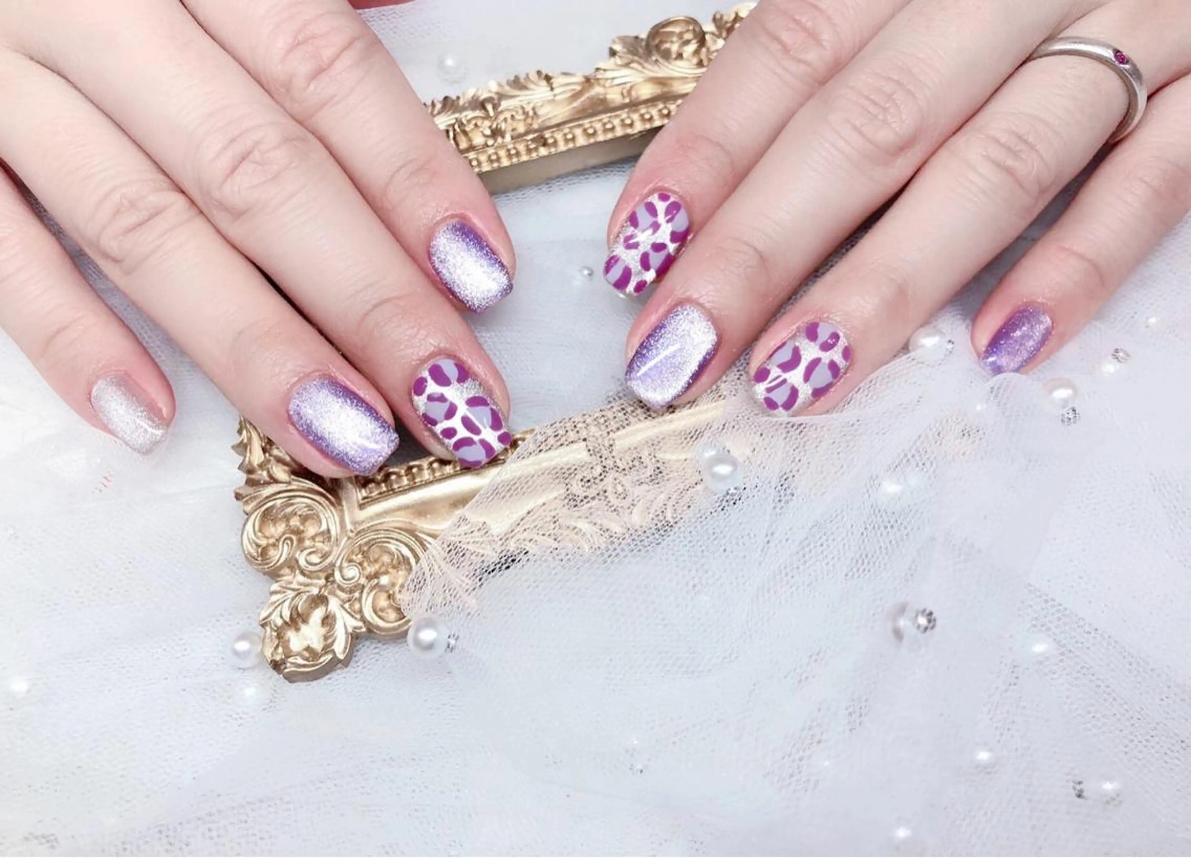 ネイル ハンドネイル マジック ミラーのネイルデザイン