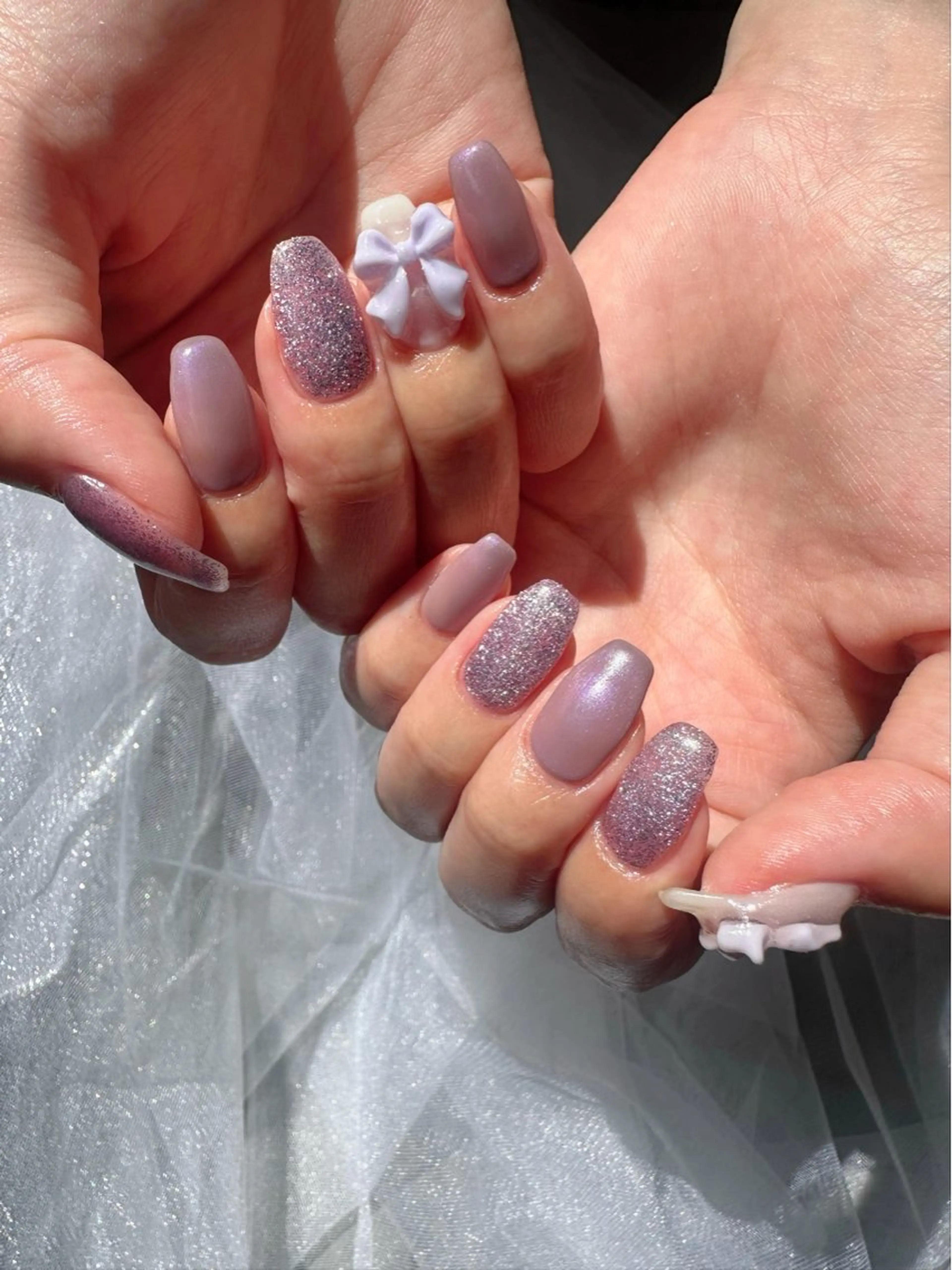 ネイル オーロラネイル 氷ネイル・うるうるネイル 韓国ネイル マグネットネイル リボン 🪞KAPE NAIL 🪞のネイルデザイン