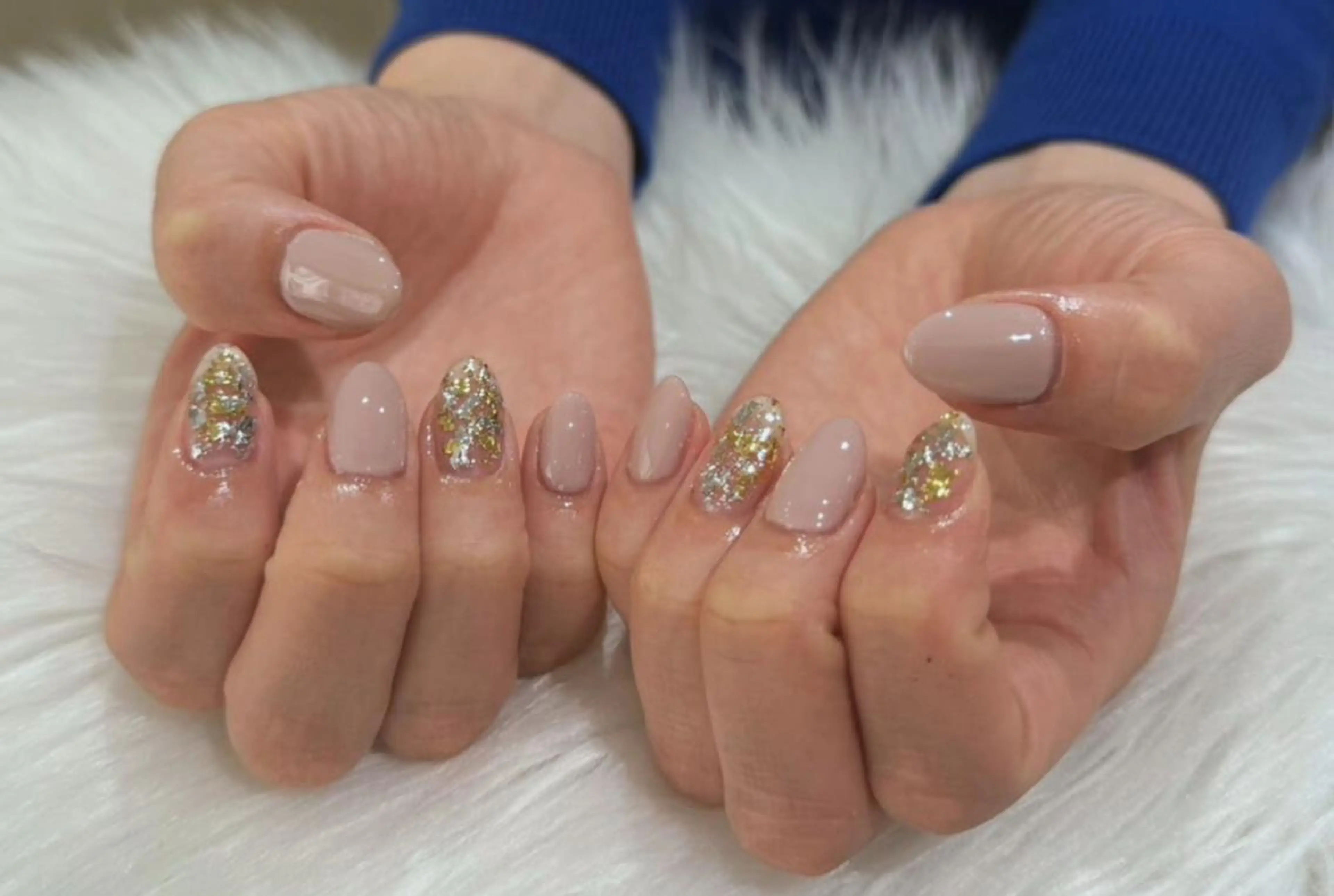 ネイル キラキラネイル ピンク ピンクベージュ ハンドネイル Nail Salon Lindaのネイルデザイン