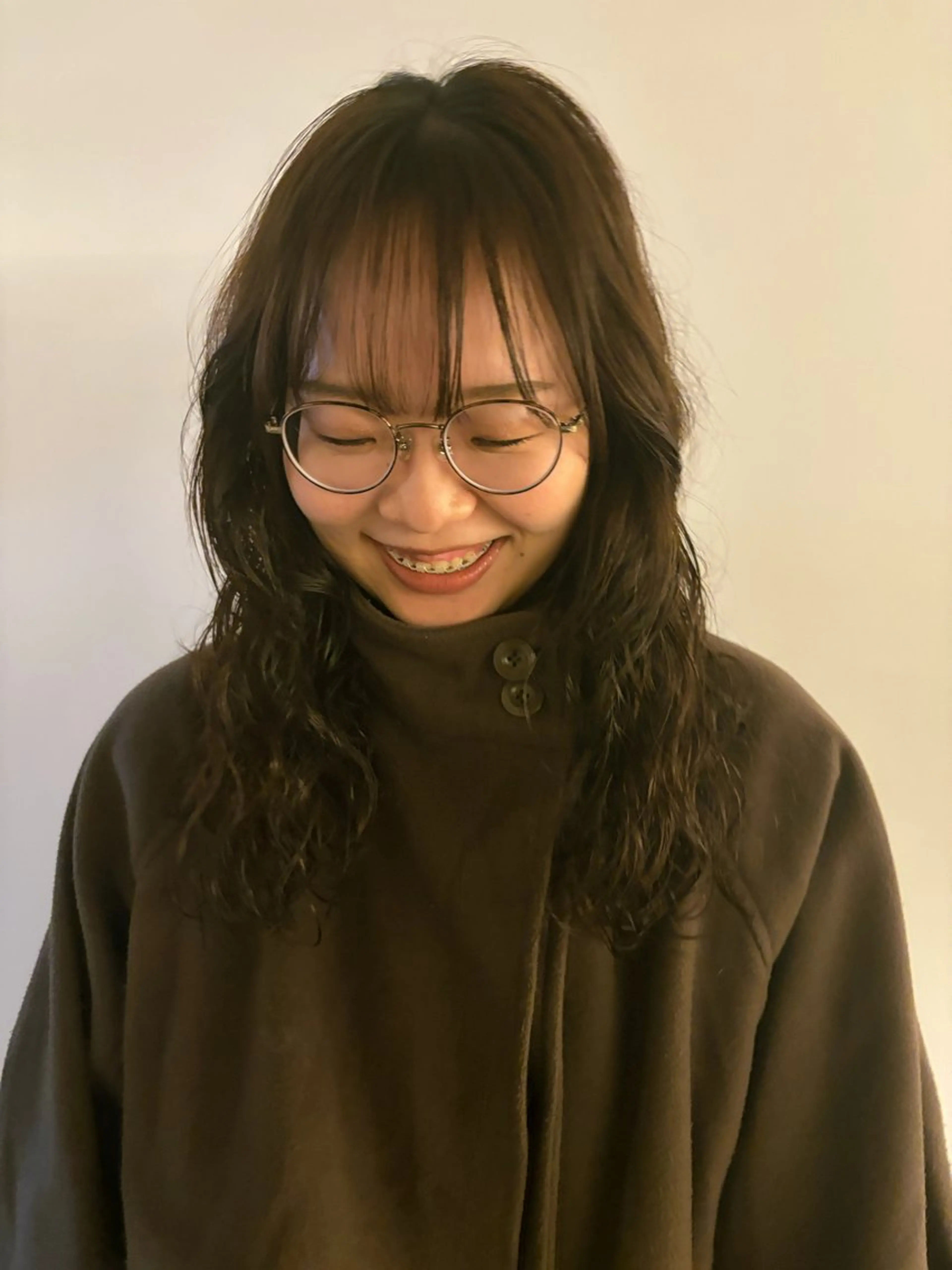 セミロング ウシロダ メグミ /ボブ/透明感カラーのヘアスタイル