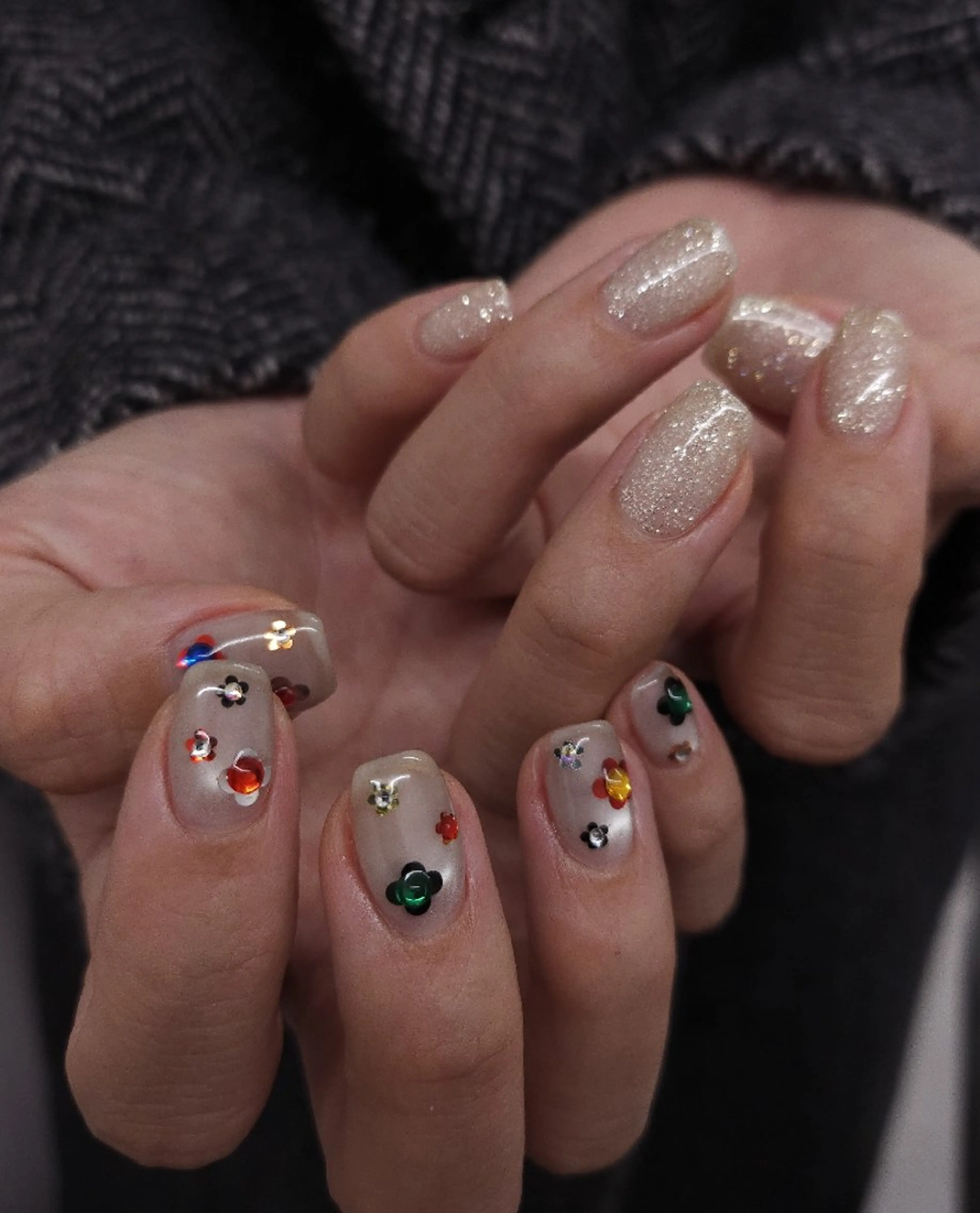 ネイル フラッシュネイル ジェルネイル マグネットネイル 持ち込み パラジェル ハンドネイル puku nail 🌼kazu🌼のネイルデザイン