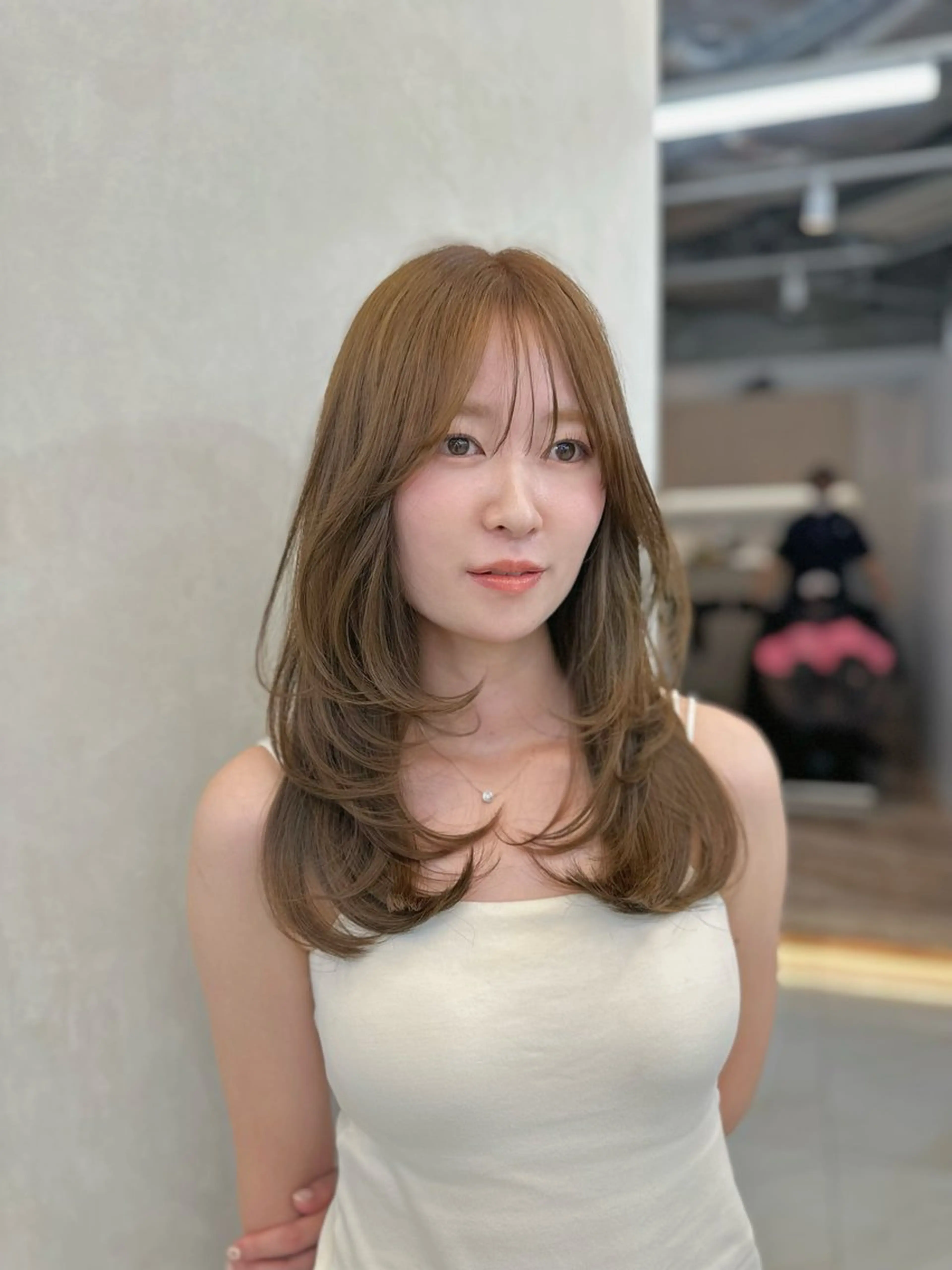 カラー カット ヘアカラー トリートメント ヘアセット ARMONY表参道店所属・韓国風レイヤーカラー ライムのヘアスタイル