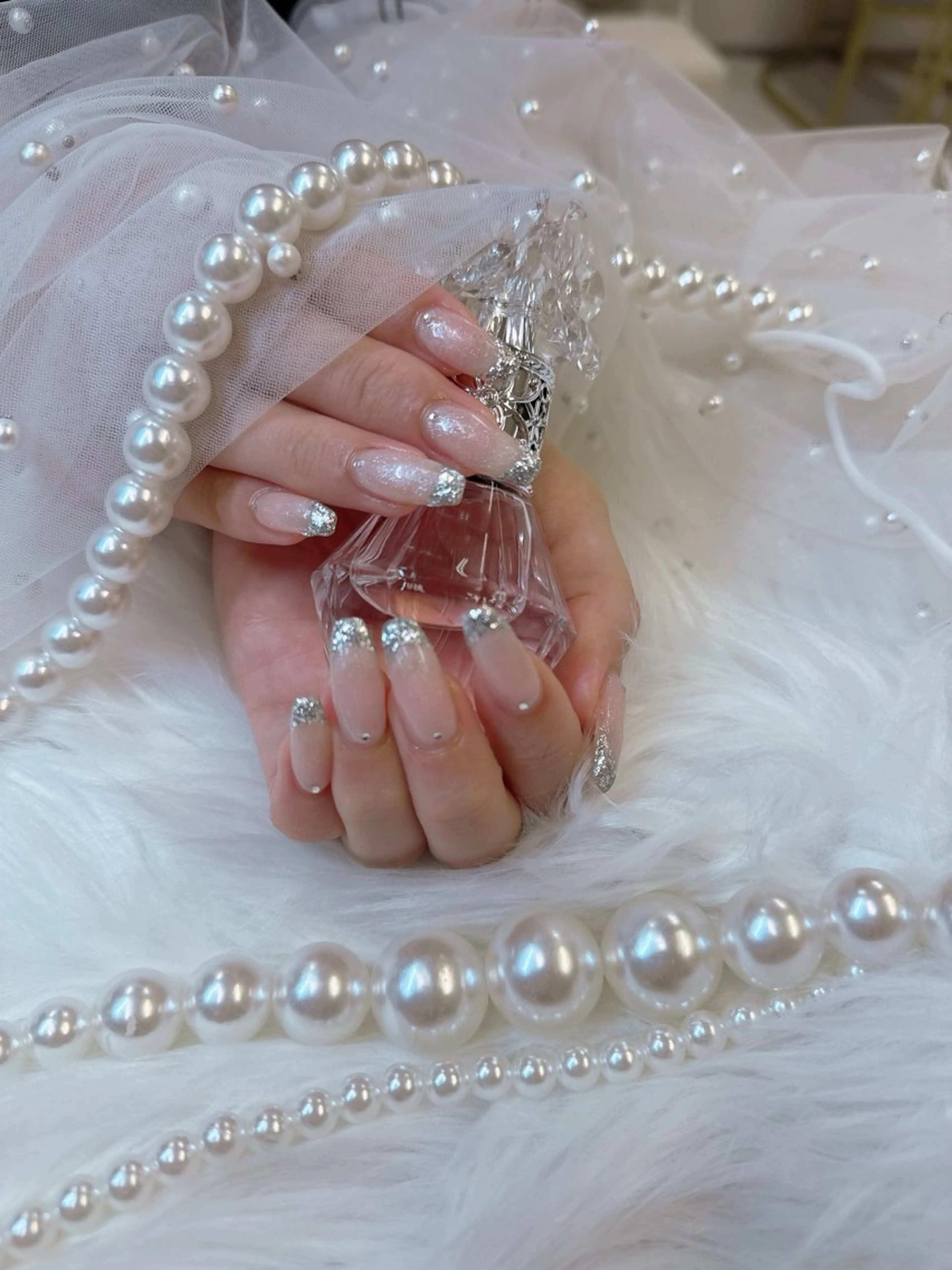 ネイル フレンチネイル ガラスフレンチ グラデーション 韓国ネイル マグネットネイル Queeens nailのネイルデザイン