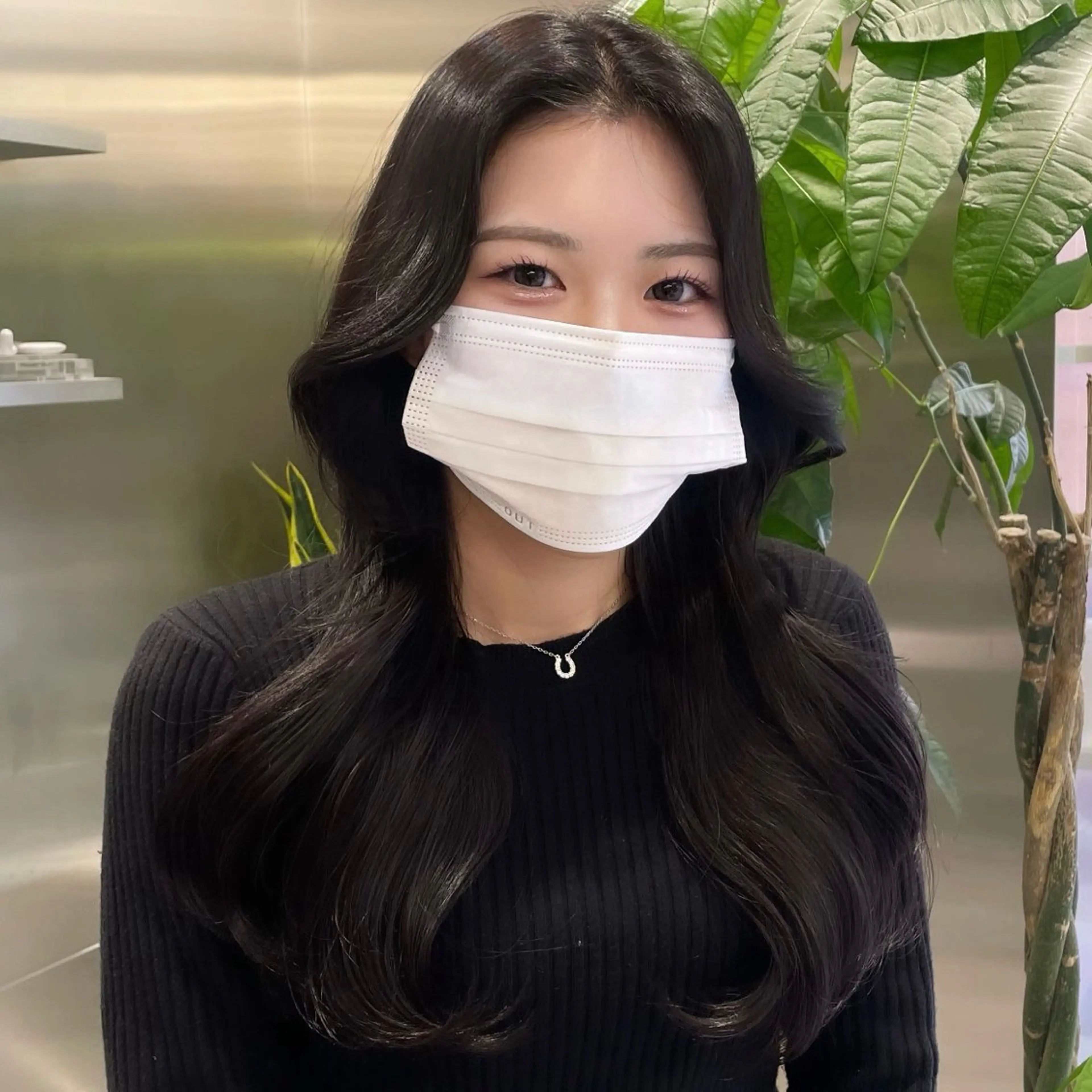 カラー クルミ/ 💕ワンホンネイルのネイルデザイン