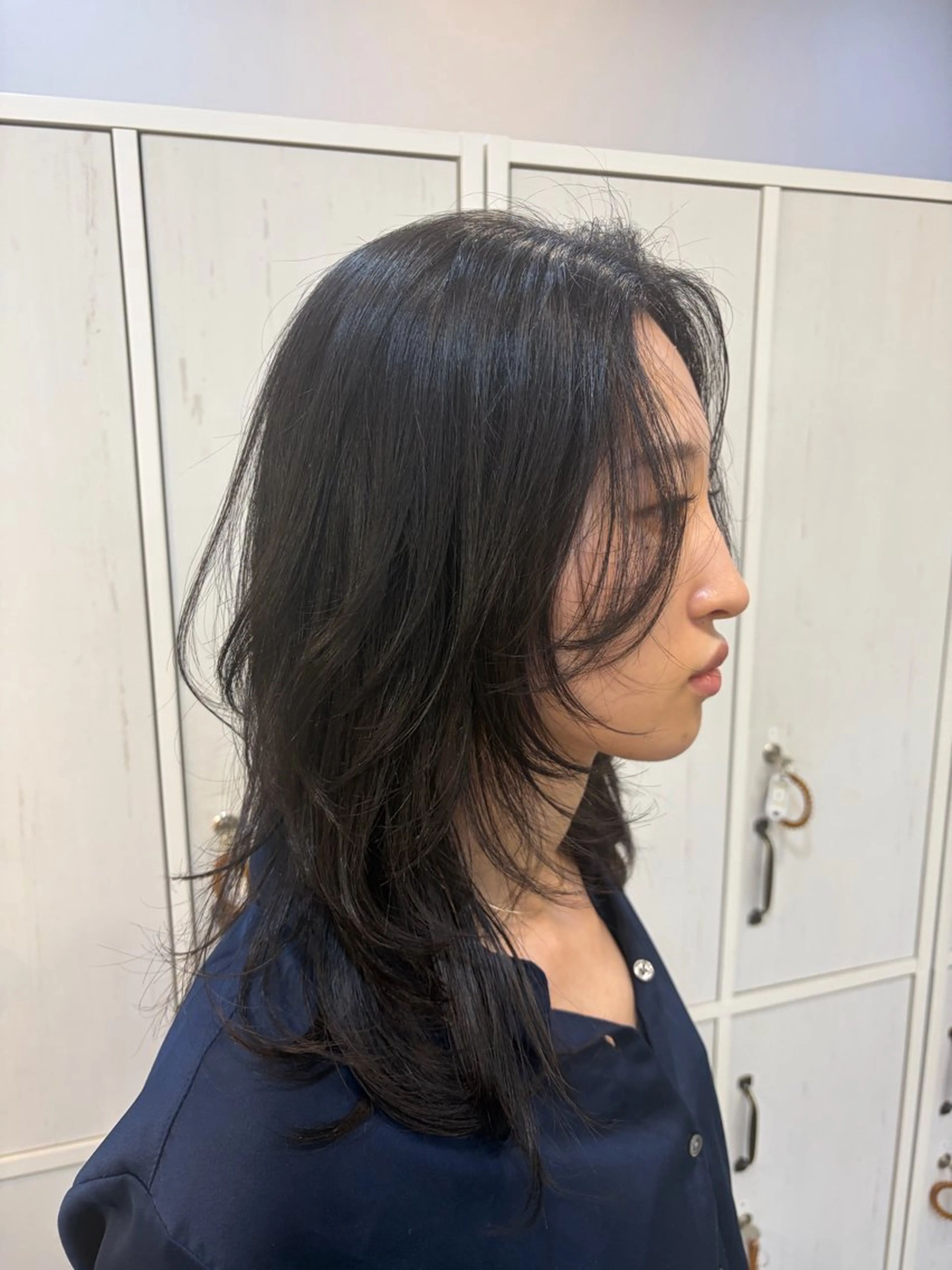 ミディアム レイヤーカット カット レイヤー/透けカラー ✨KANAのヘアスタイル