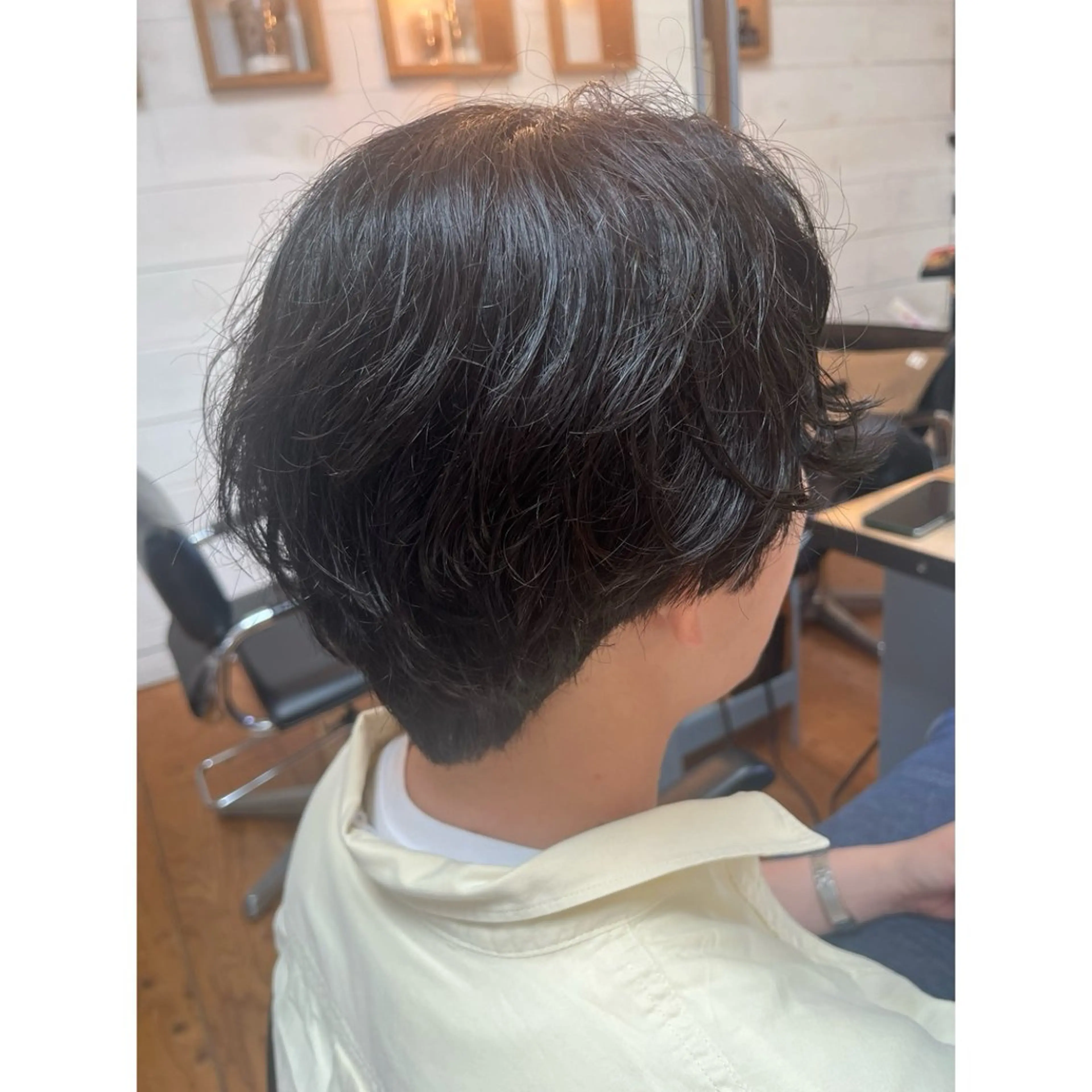 ショート カラー ボブ 髪質改善 ショートヘア トリートメント カット ヘアカラー トリートメント Lagom なかだのヘアスタイル