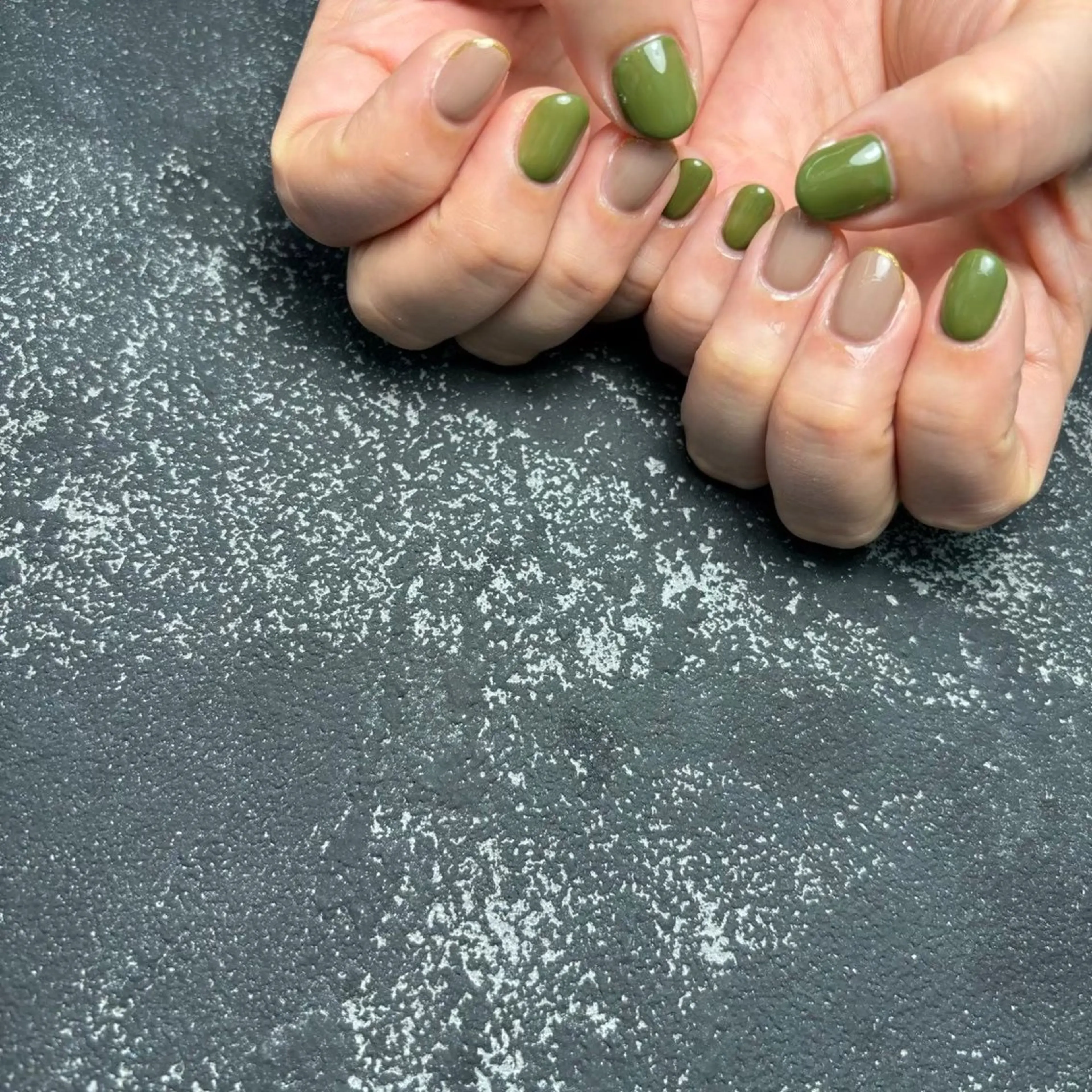 ネイル オフィスネイル シンプルネイル ハンドネイル Quee Stllaのネイルデザイン