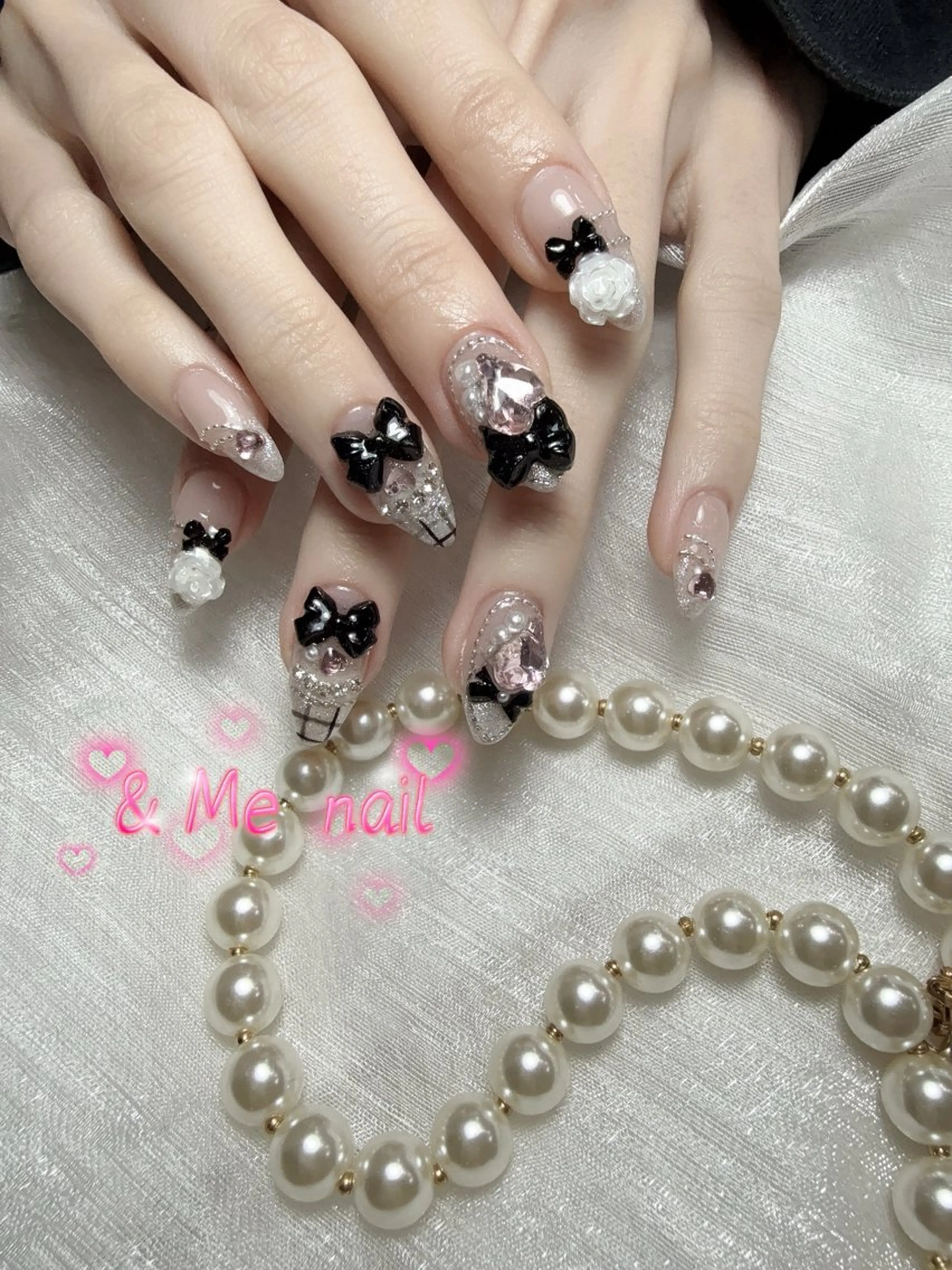 ネイル ハンドネイル &ME タカのネイルデザイン