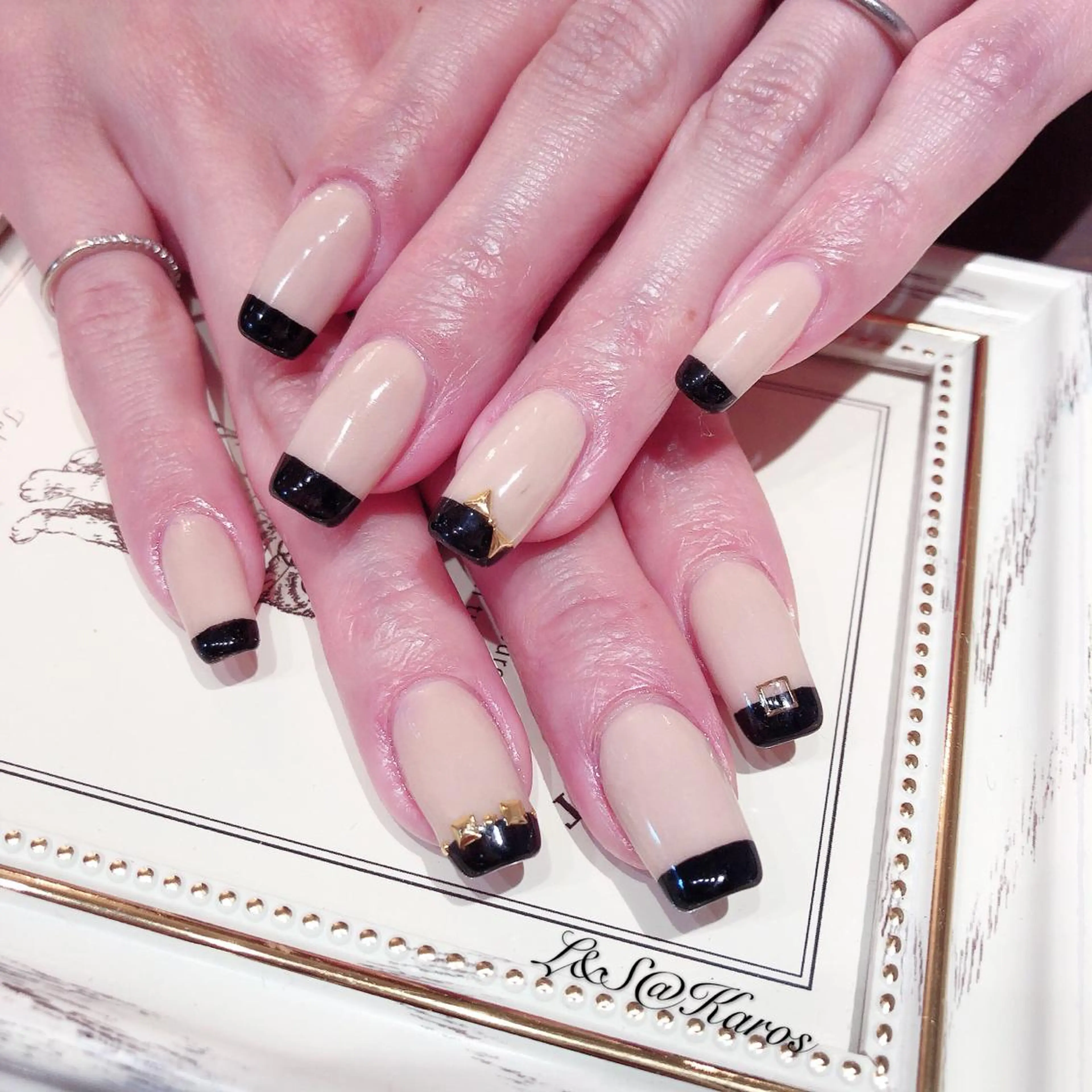 ネイル ハンドネイル L&S@ Karosのネイルデザイン