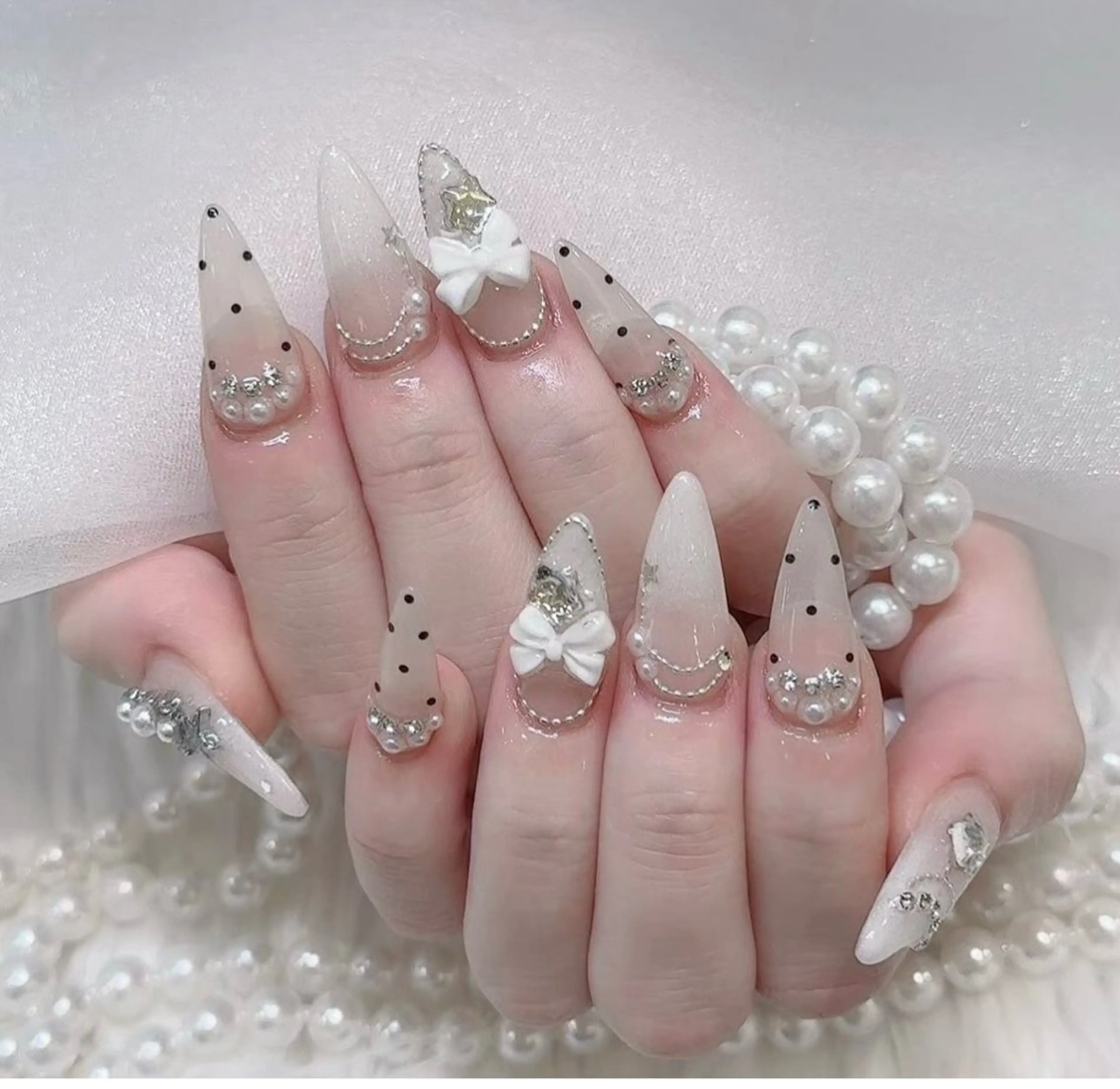 ネイル 韓国ネイル 持ち込み ニュアンスネイル ネイルチップ ハンドネイル TABI ANA.CHUOのネイルデザイン