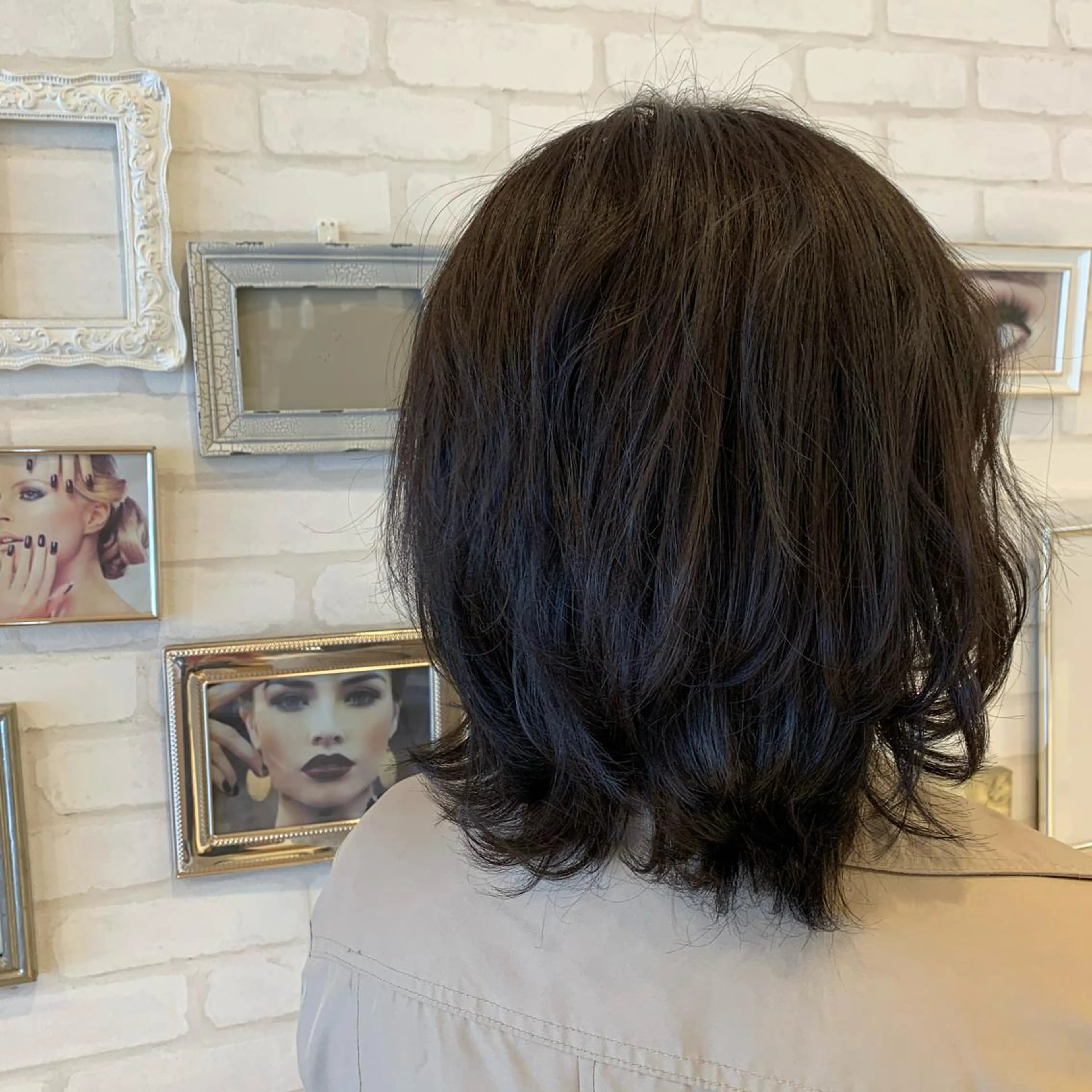 ショート カラー ダークグレー ダークグレージュ グレージュ Gain Nanamiのエステ・リラクイメージ