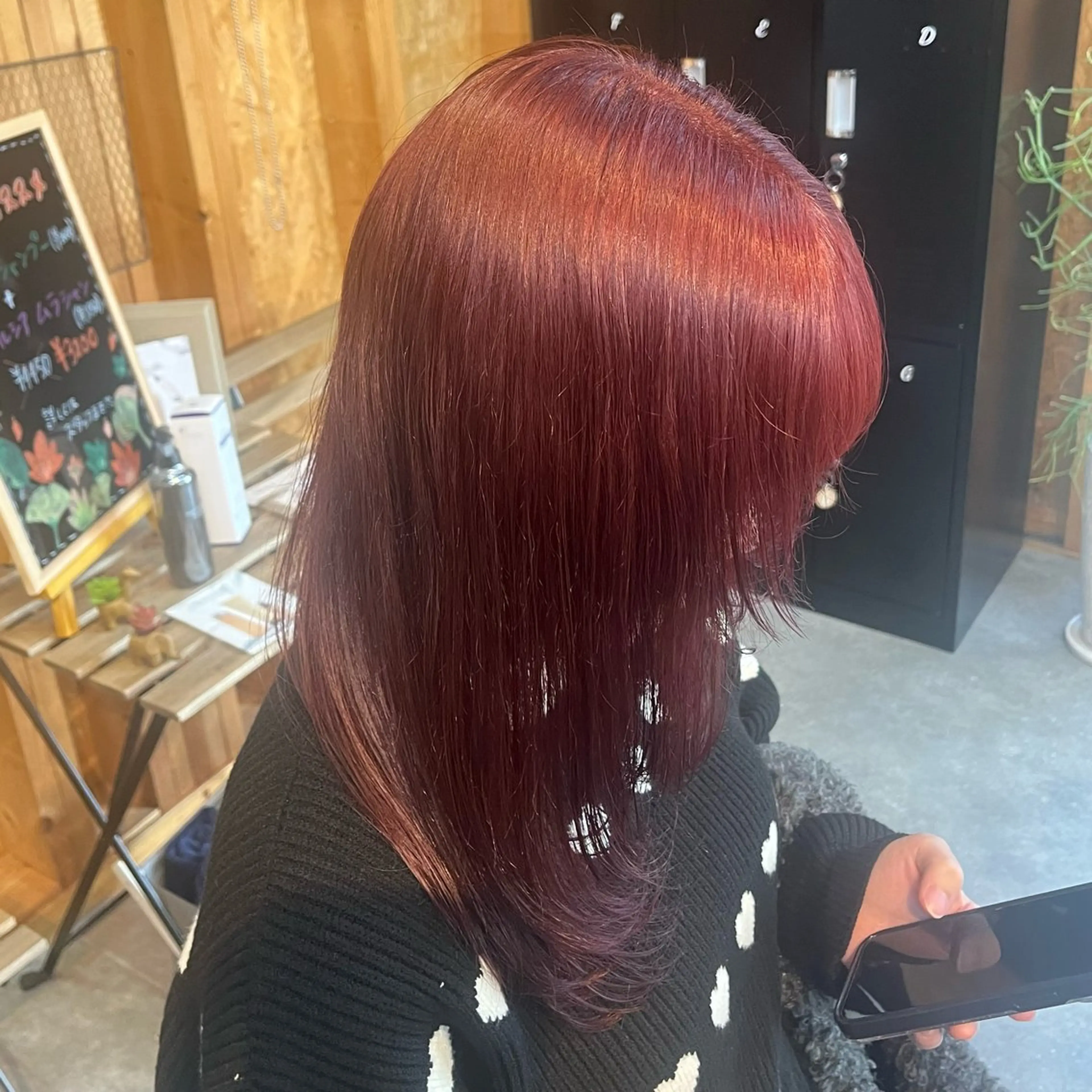 カラー まろみ暖色×ボブ ×chia🕯のヘアスタイル