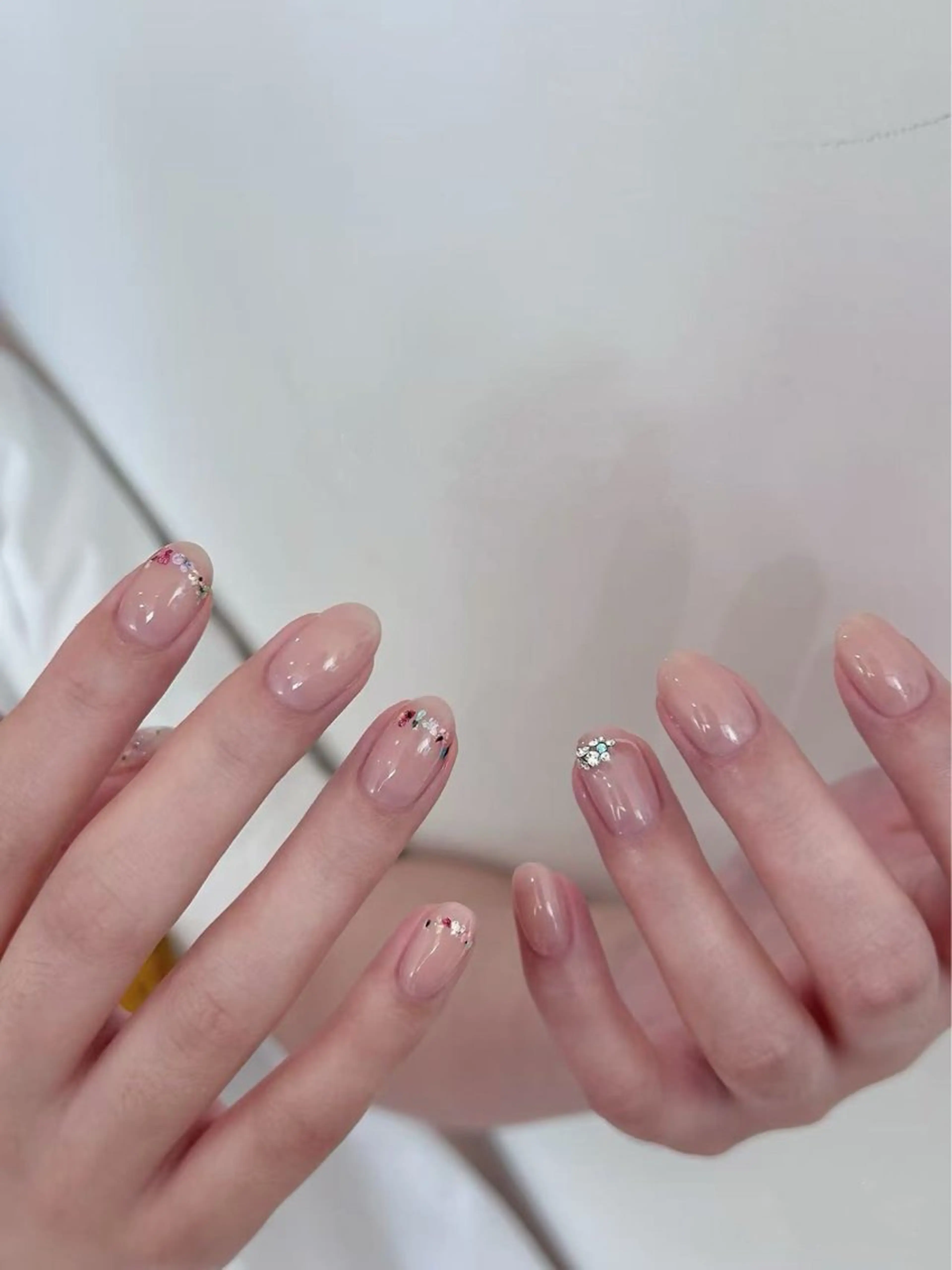 ネイル フラワーネイル ジェルネイル ワンカラーネイル 春ネイル ハンドネイル Emily Garden 六本木のネイルデザイン