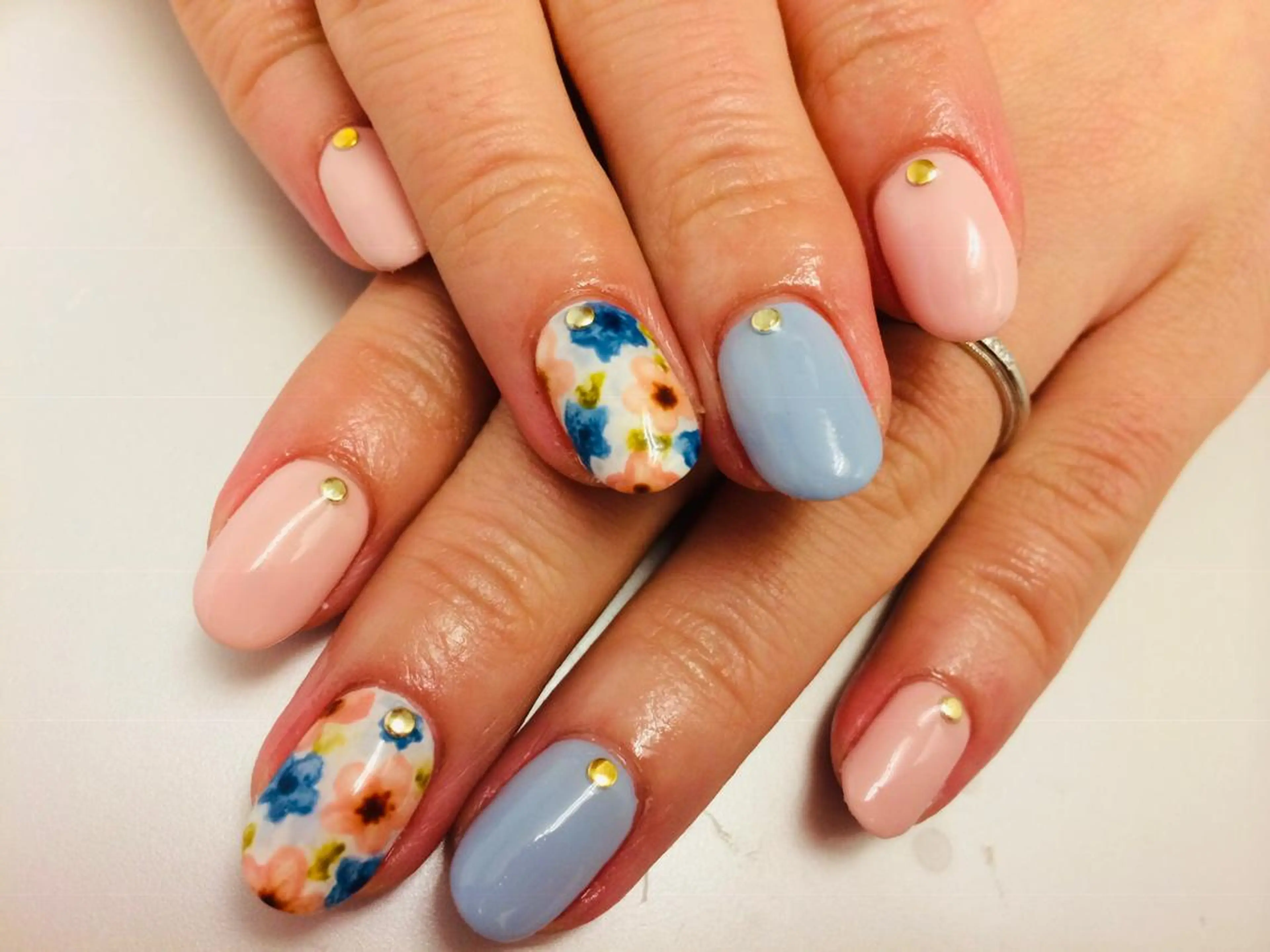 ネイル アートネイル ジェルネイル パラジェル RURU nailのネイルデザイン