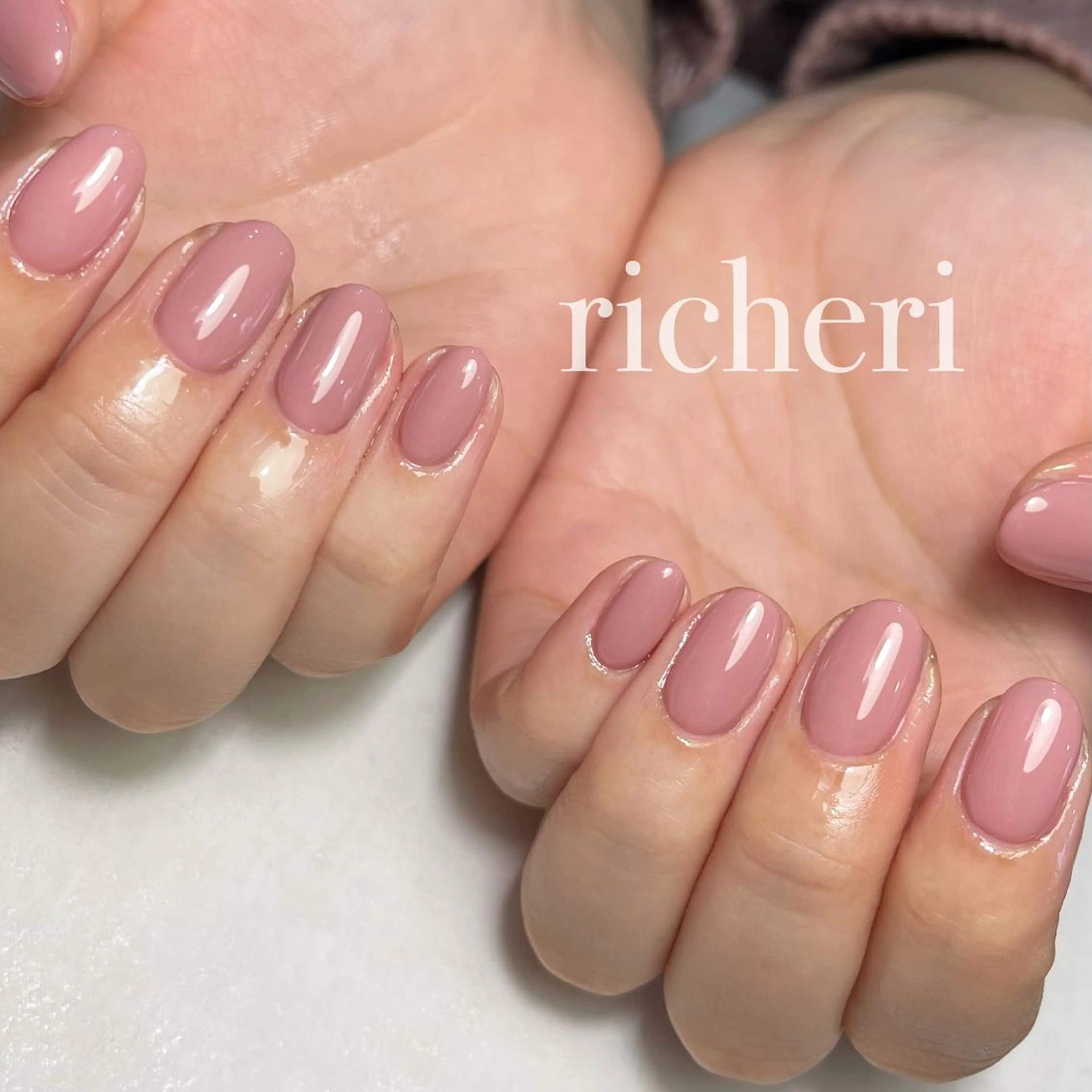 ミディアム ネイル 韓国風ヘア アートネイル フラッシュネイル フレンチネイル ジェルネイル ハンドネイル richeri beautyのエステ・リラクイメージ