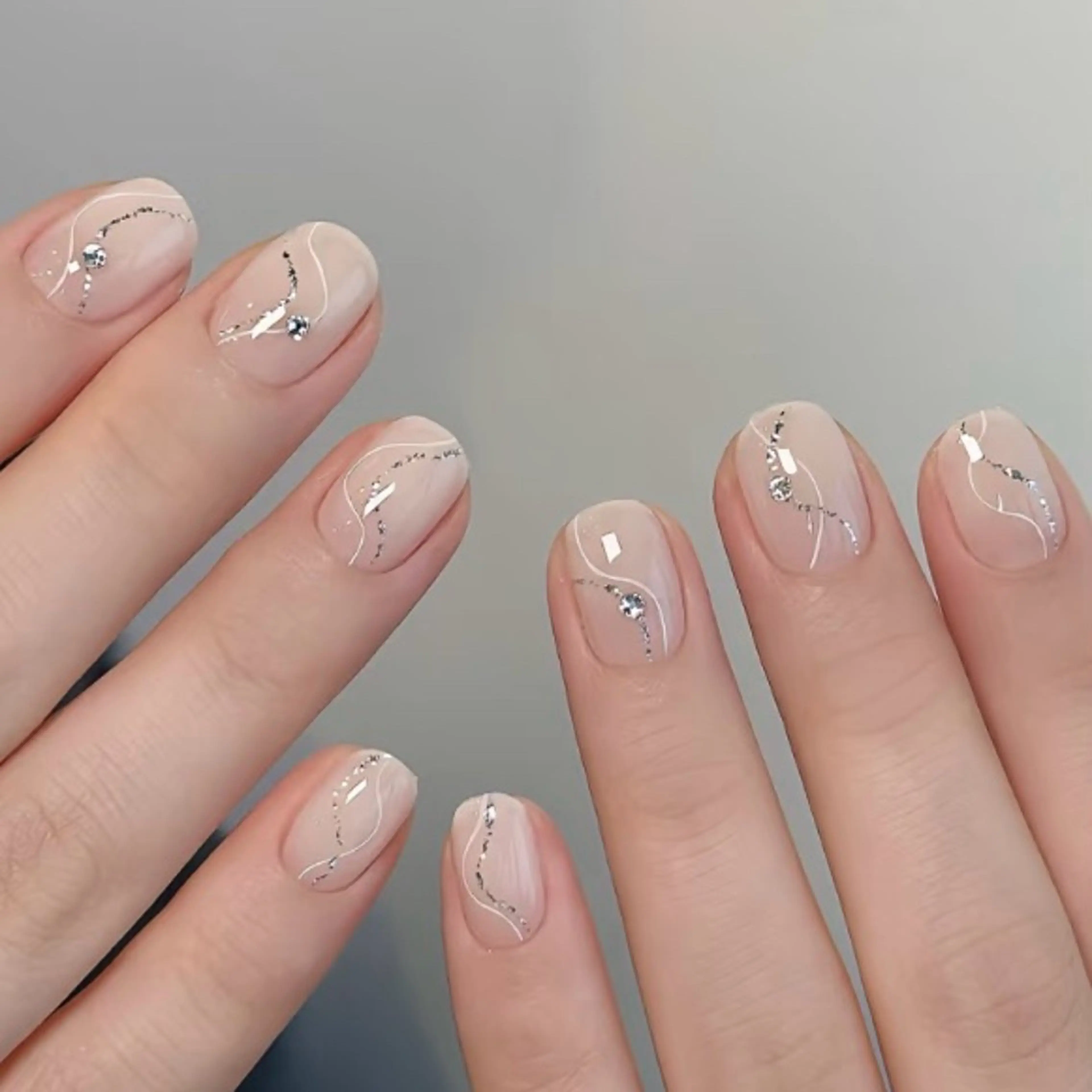 ネイル Camellia 長さだし& デザインのネイルデザイン