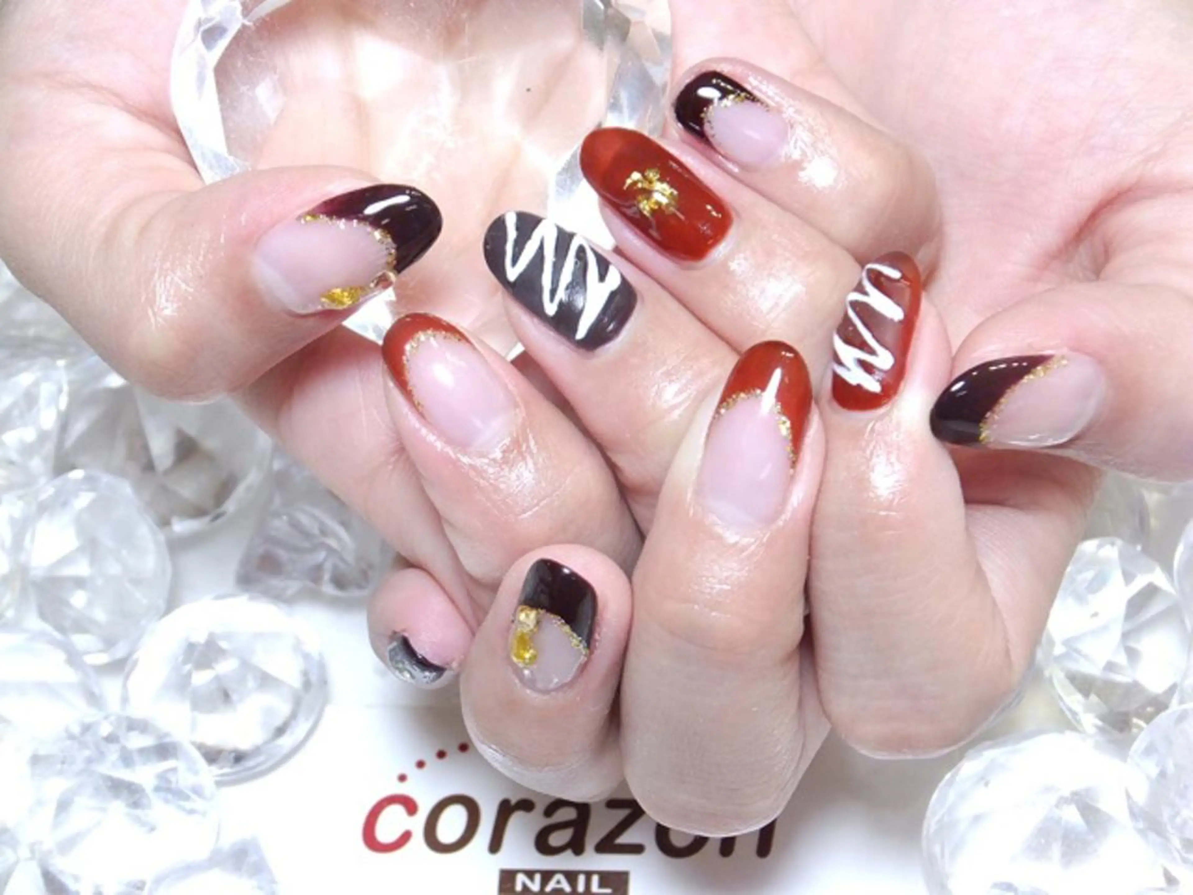 ネイル アートネイル ストーンネイル ネイリスト aicoのネイルデザイン