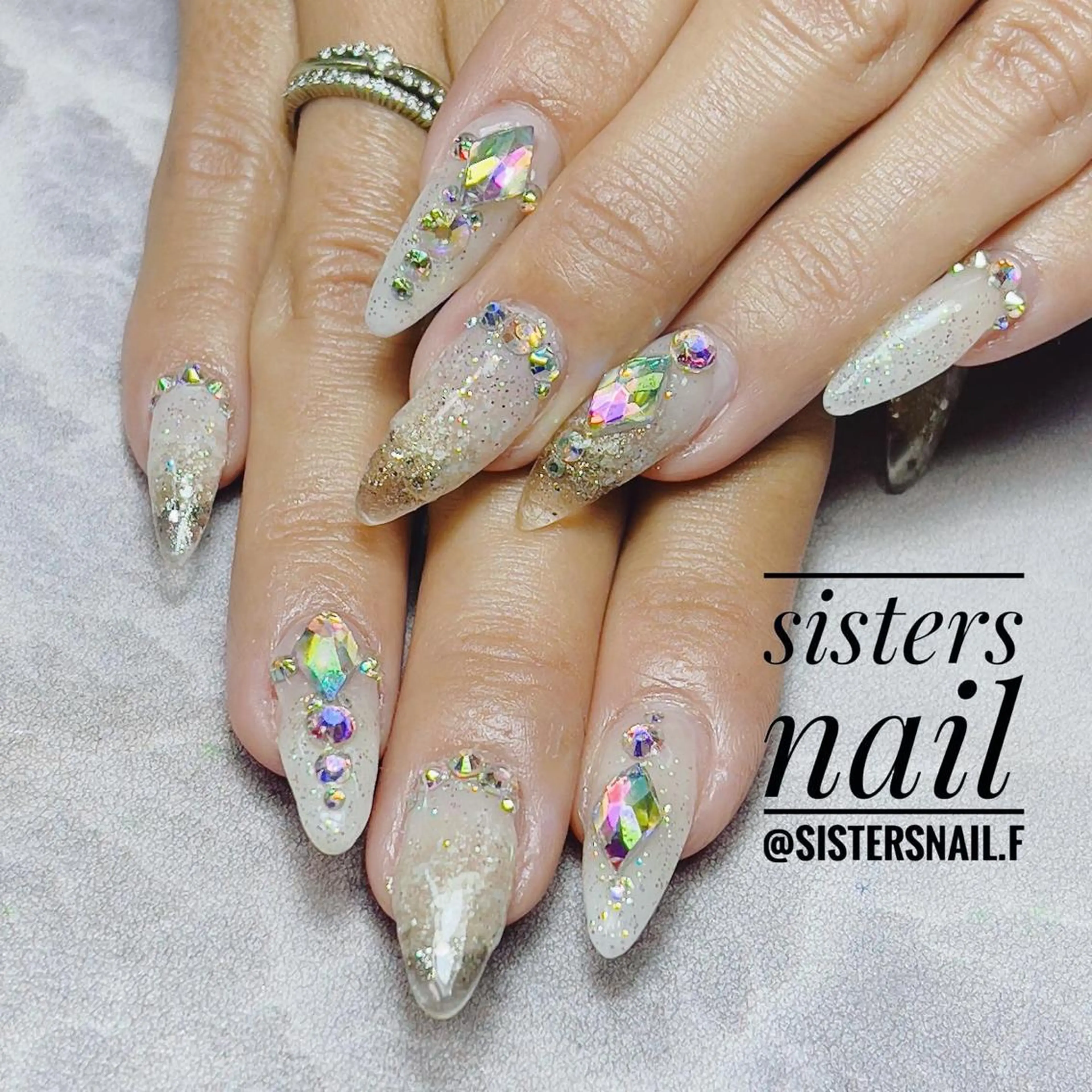 ネイル アートネイル クリアネイル フレンチネイル グラデーション ホログラムネイル sisters nail.fのネイルデザイン