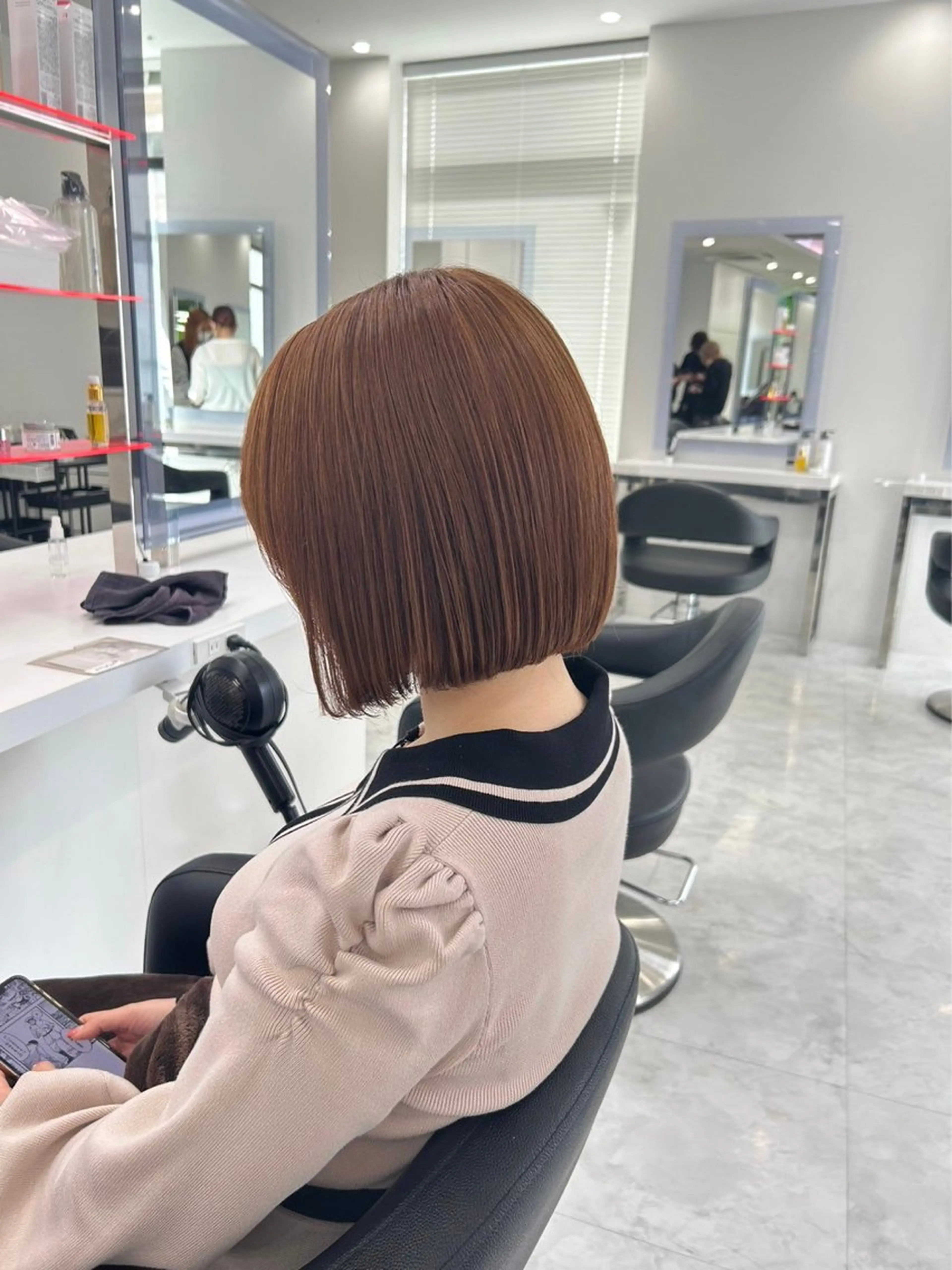 ショート カラー ヘアアレンジ 韓国レイヤー＆ピンク 艶髪🩶maikoのヘアスタイル