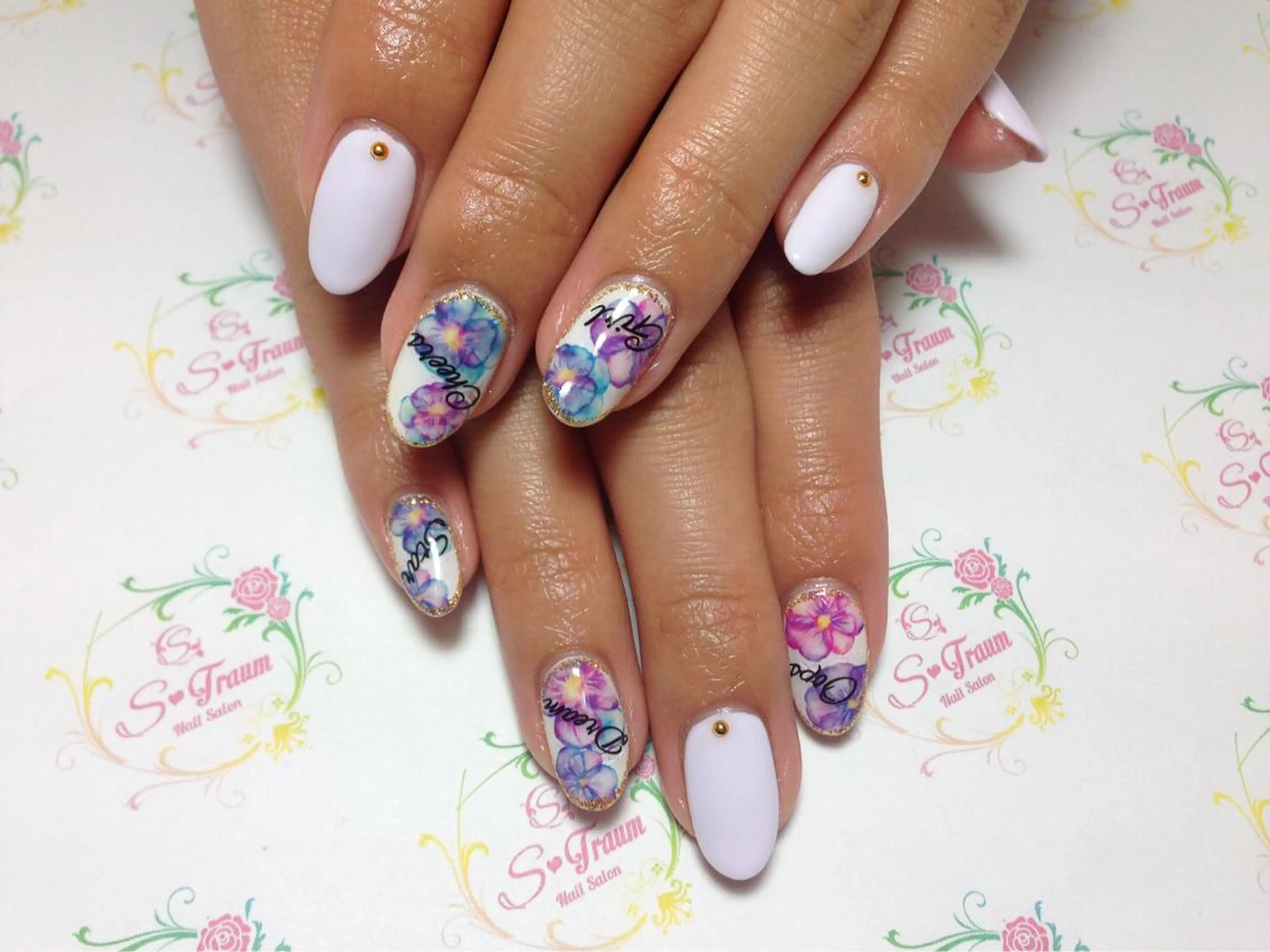 ネイル Nail Salon S-Traumのネイルデザイン