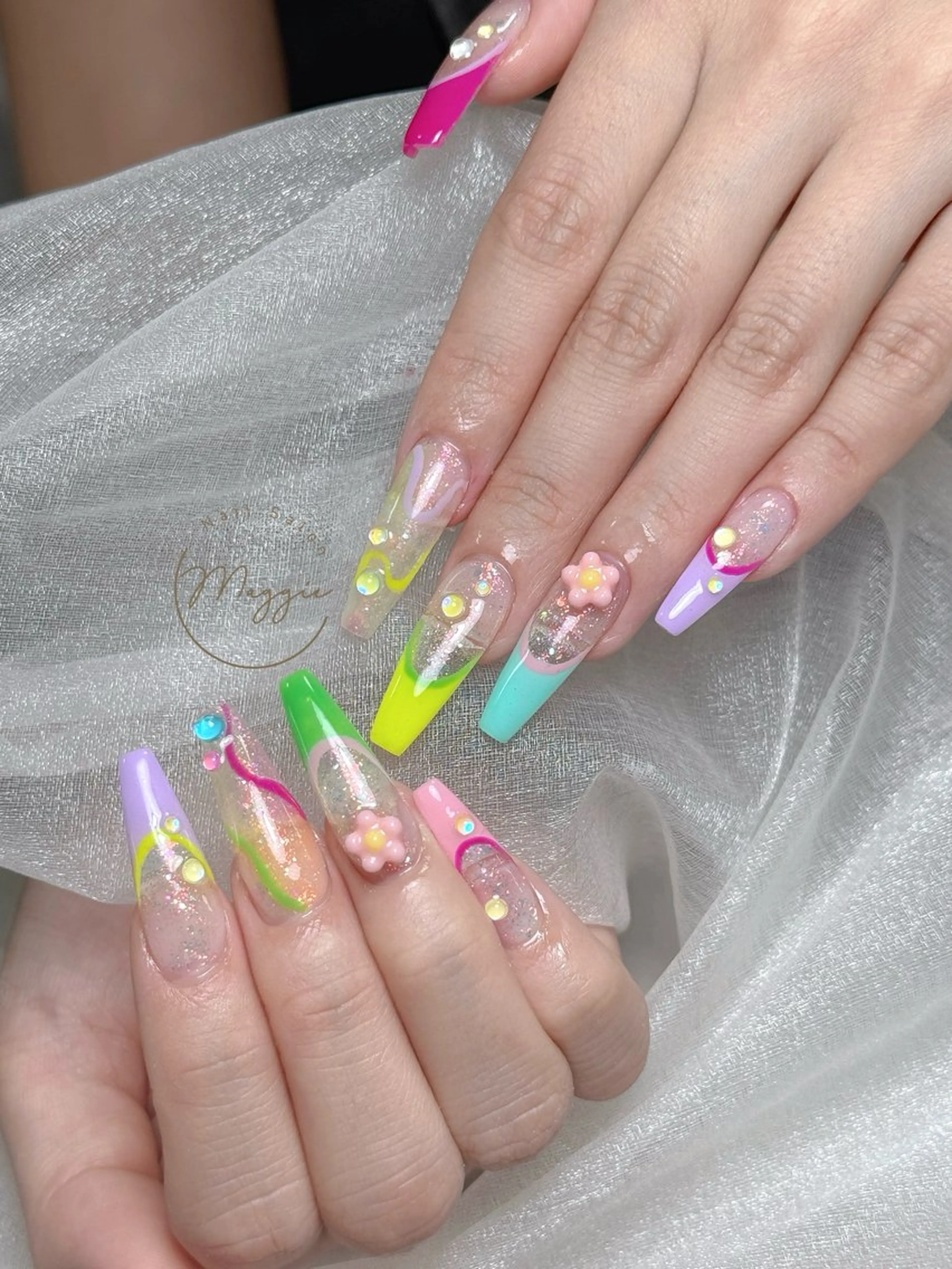 ネイル ハンドネイル Maggie Nail🦩のネイルデザイン