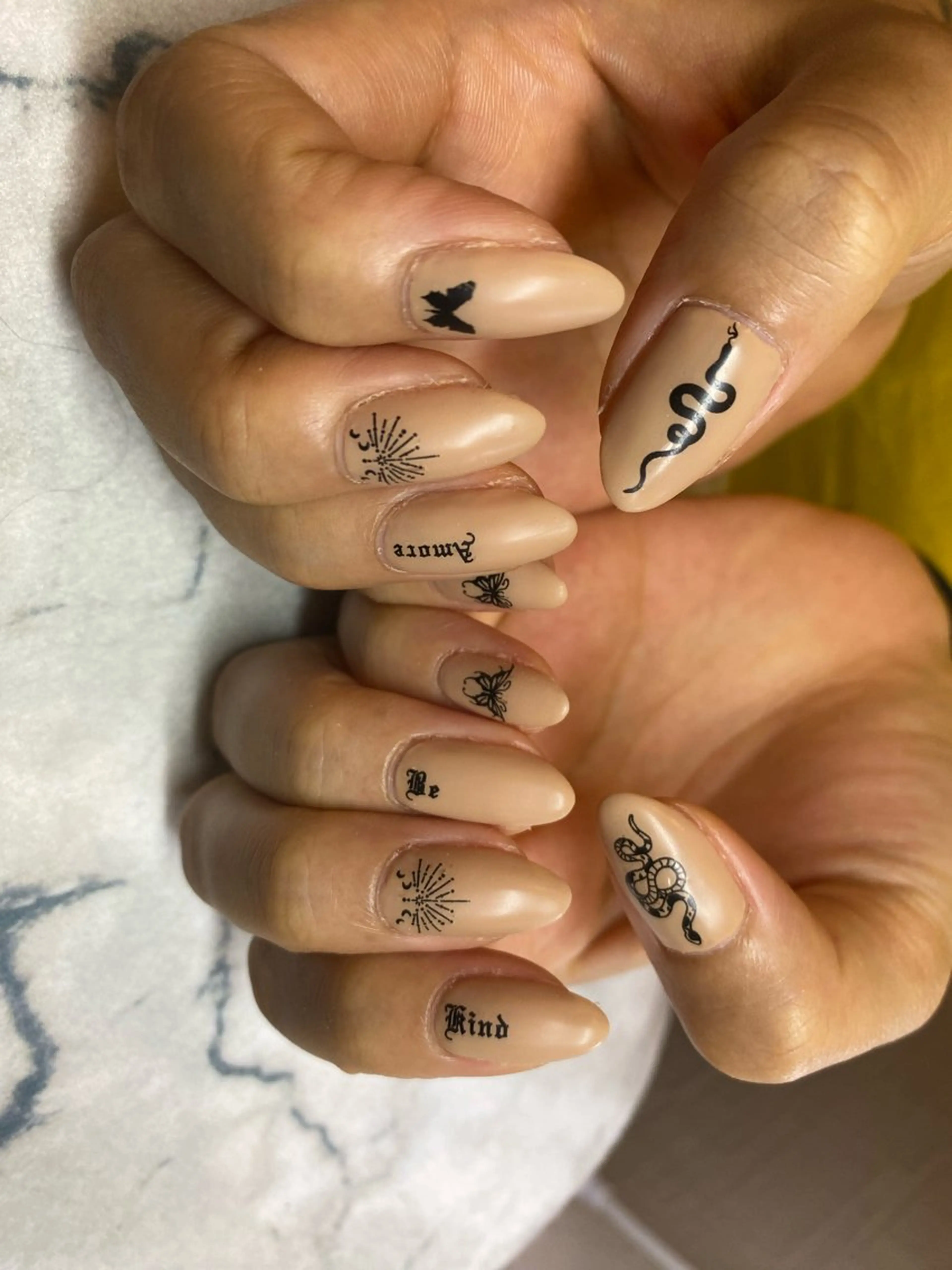 ネイル マットネイル 持ち込み ハンドネイル Chandra nail&tarotのネイルデザイン