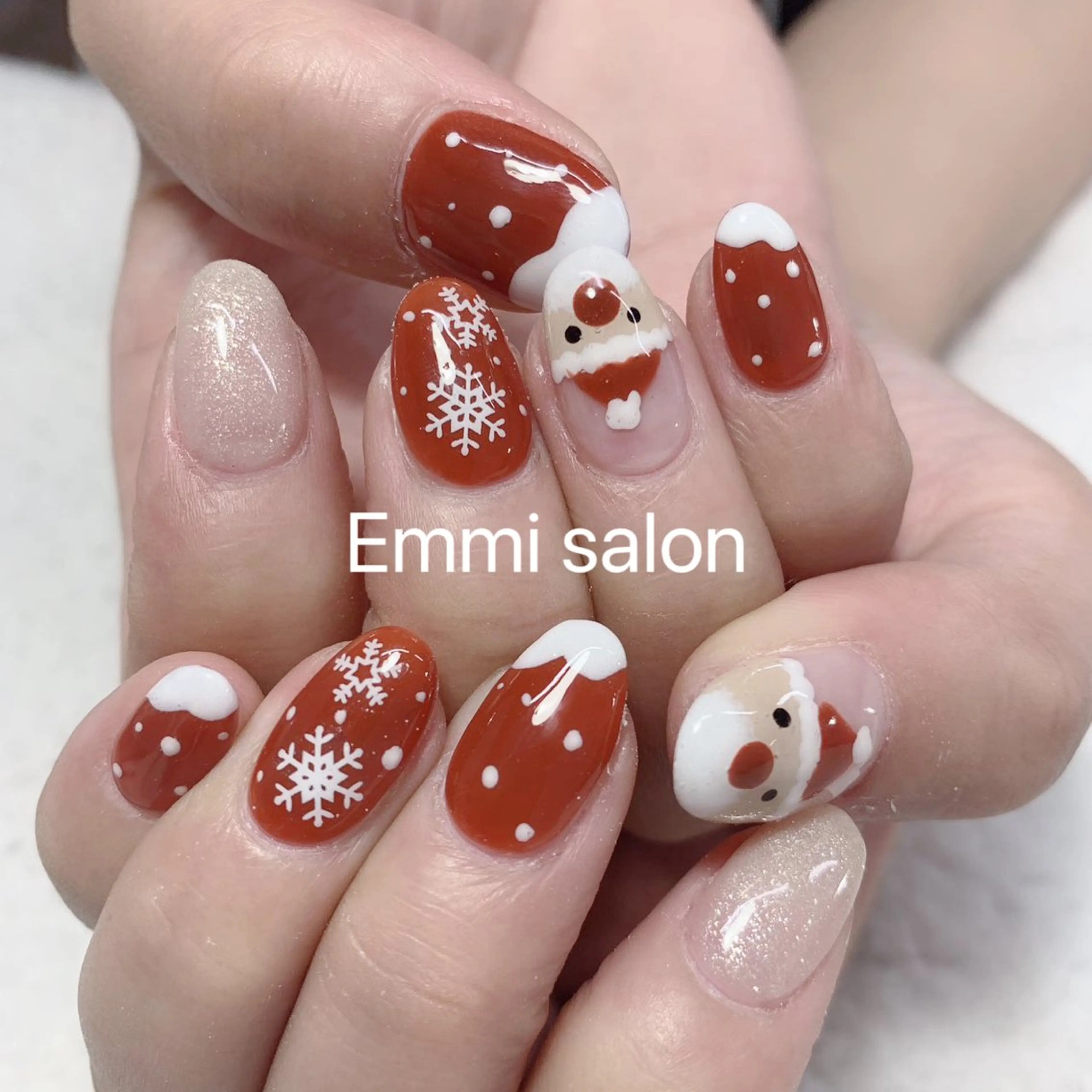 ネイル 持ち込み Emmi salonのネイルデザイン