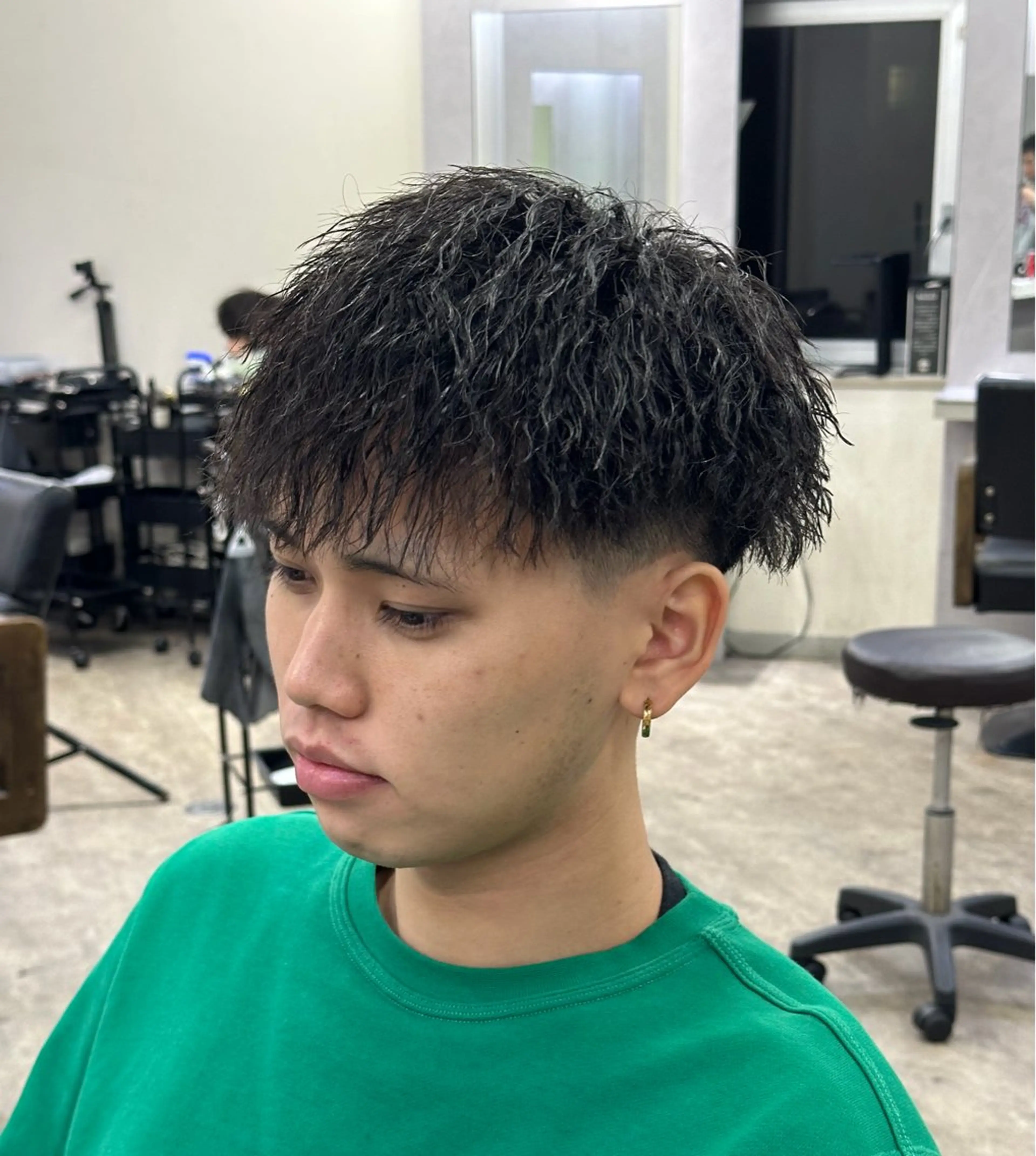 ショート パーマ メンズ メンズパーマ ツイストスパイラルパーマ スパイラルパーマ パーマ ヘアセット 西川 流星のヘアスタイル