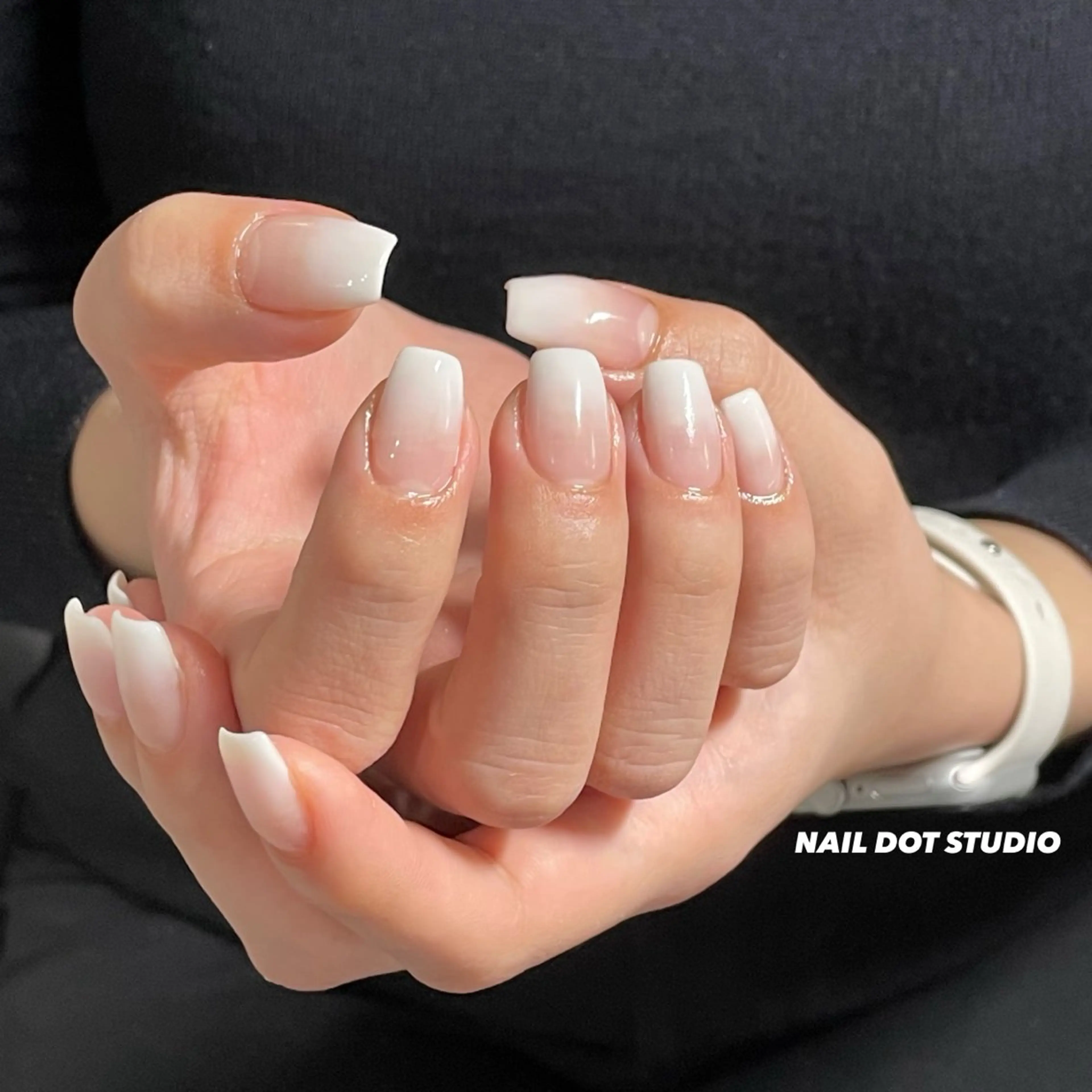 ネイル ハンドネイル NAIL DOT STUDIO aiのネイルデザイン