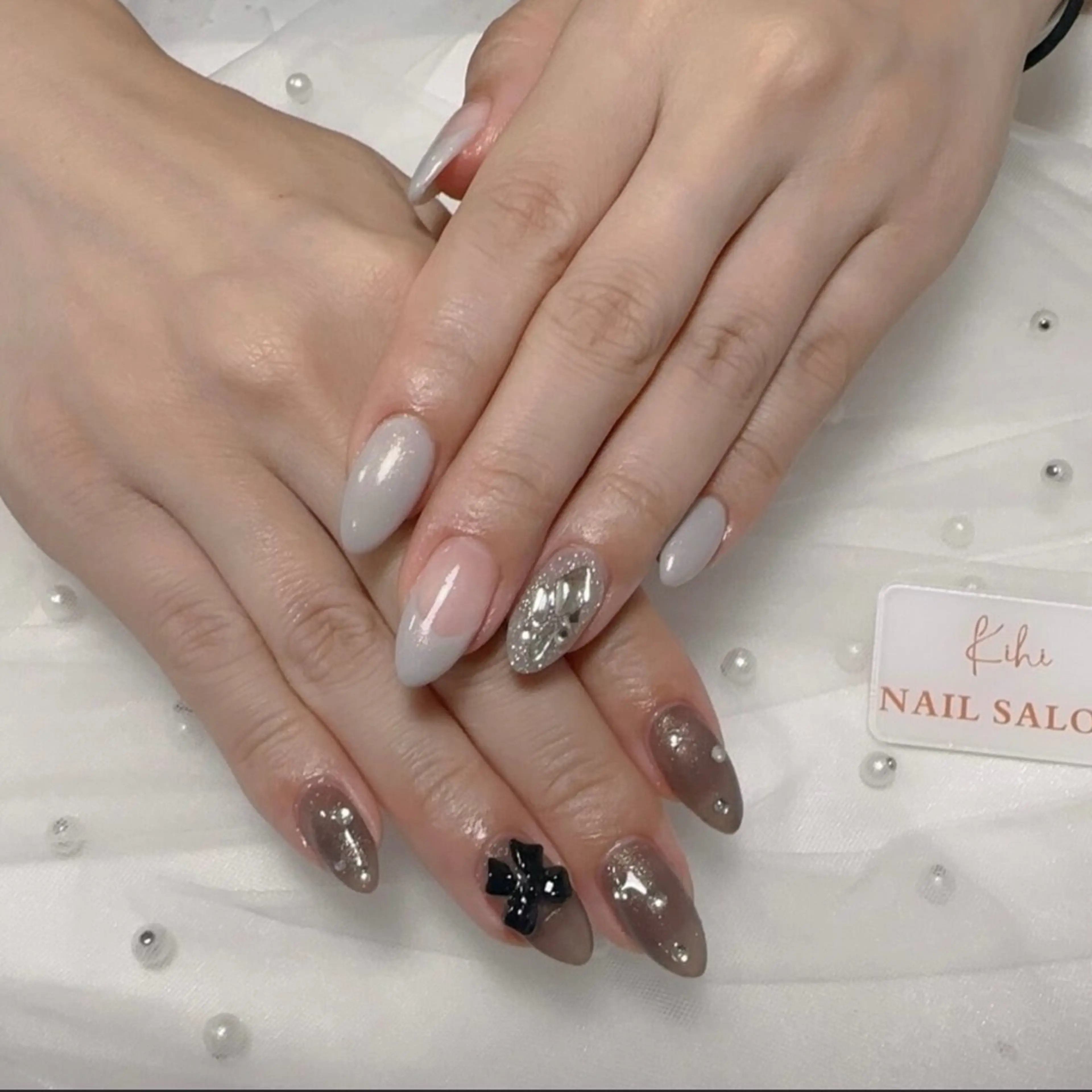 ネイル アートネイル フレンチネイル ジェルネイル グラデーション 韓国ネイル ハンドネイル ハンドケア さくら💮💮 【オフ無料】のネイルデザイン