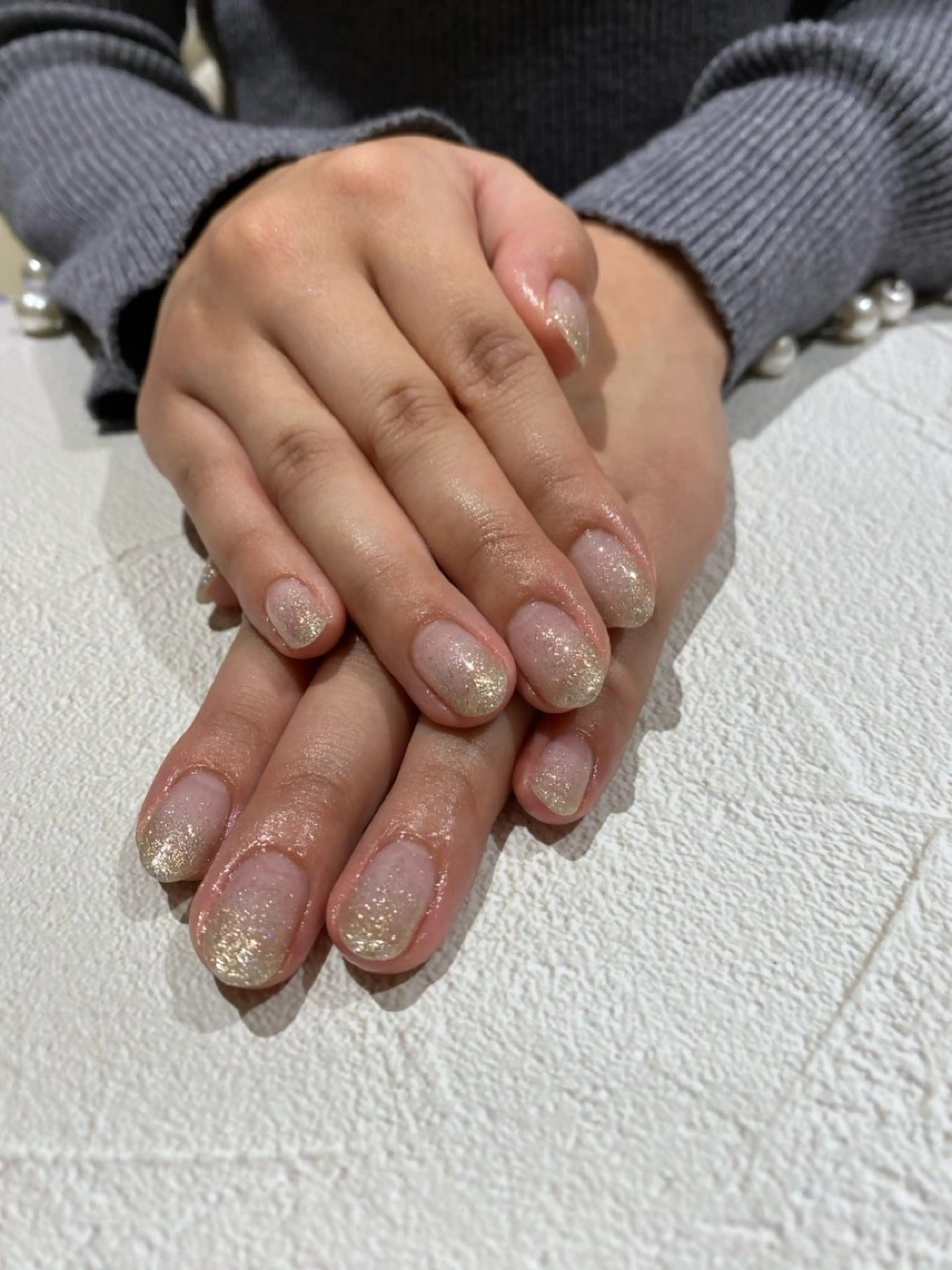 【新規限定】ラメグラデーション(長さ出し、スカルプ、パーツ多NG)の写真