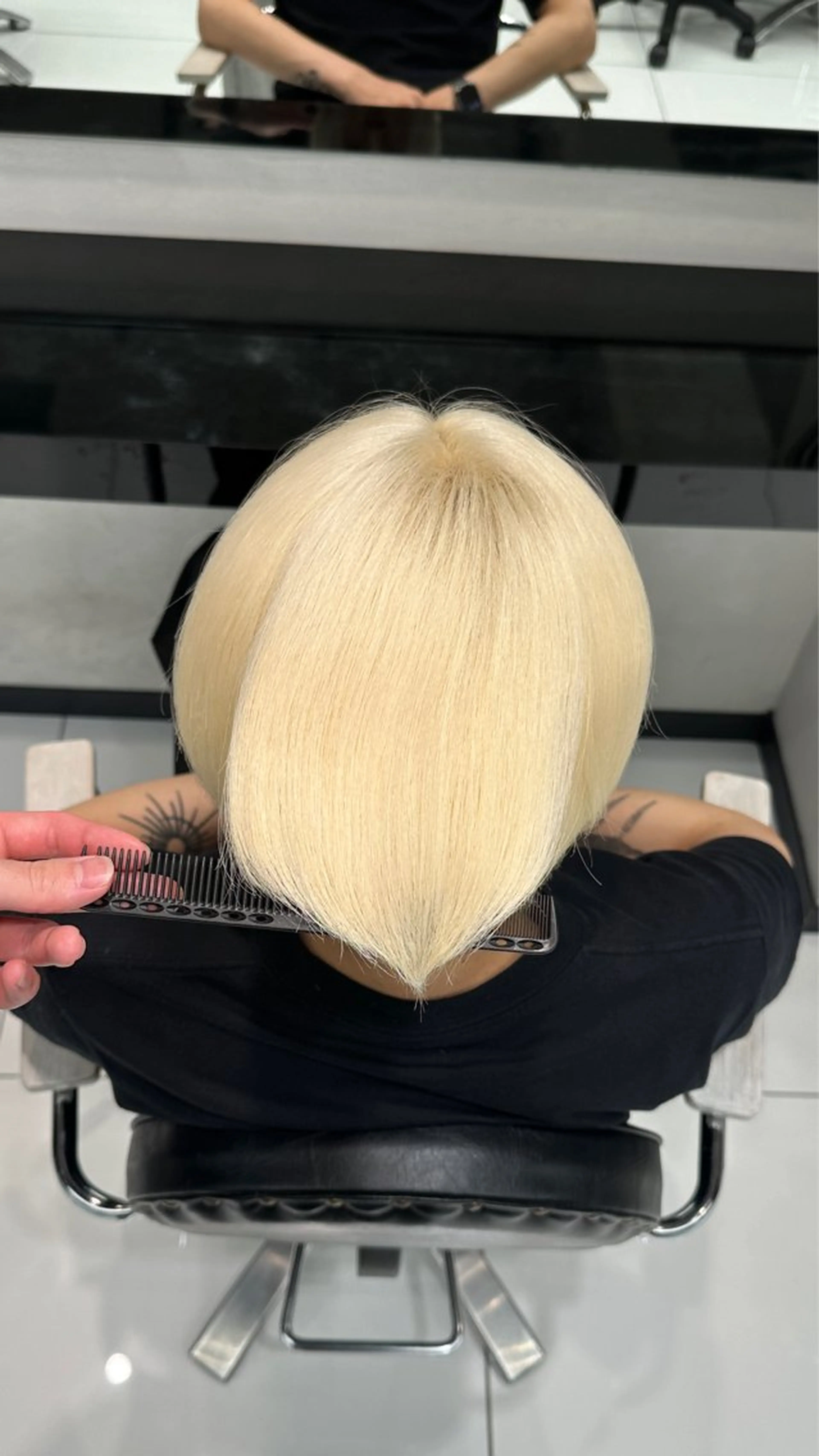 【プレミアムケア🌟🌟🌟】ワンケアブリーチ➕ケアカラー🎨➕システム髪質改善トリートメント🫧の写真