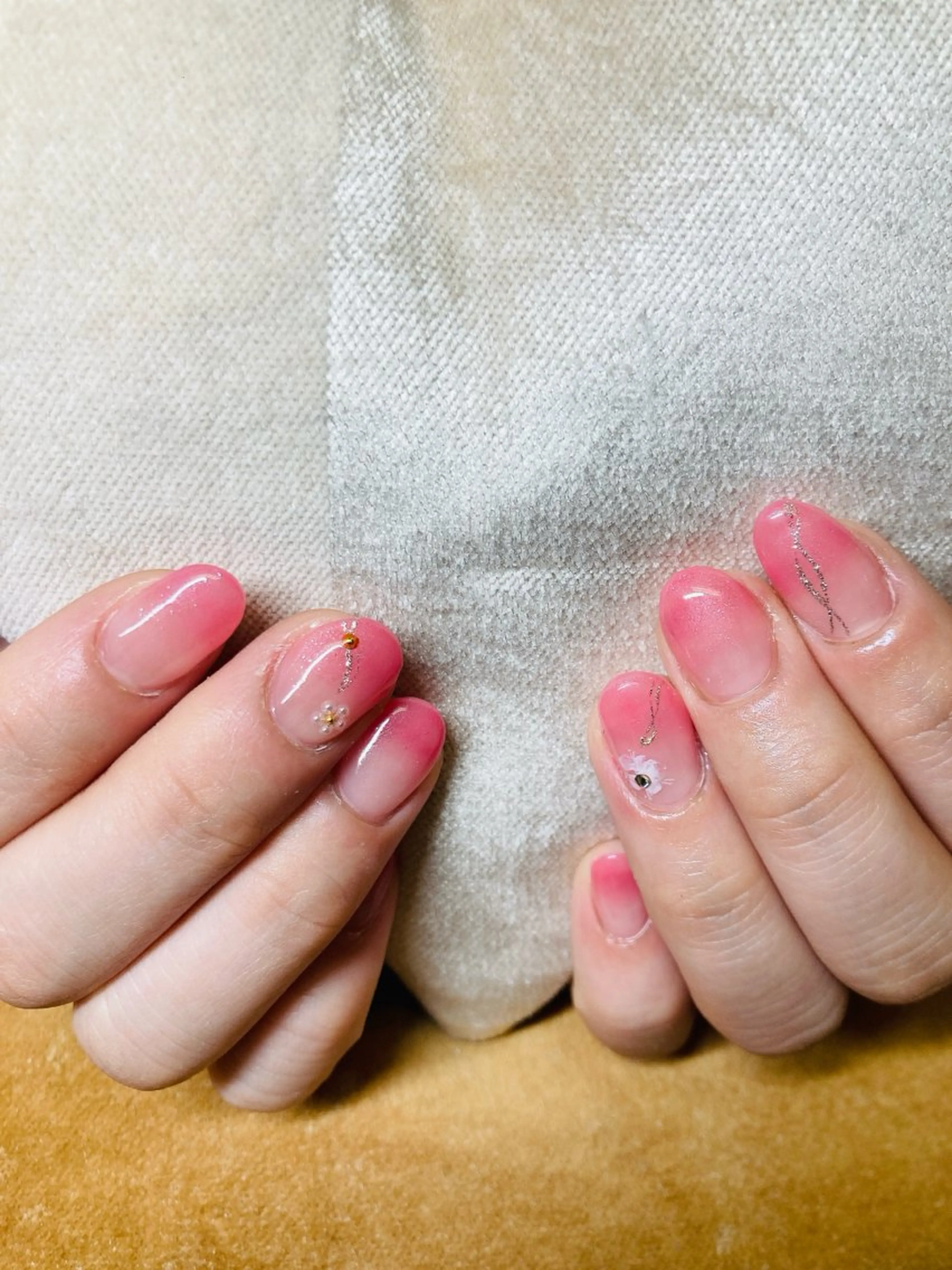 ネイル 寺山 千鶴のネイルデザイン