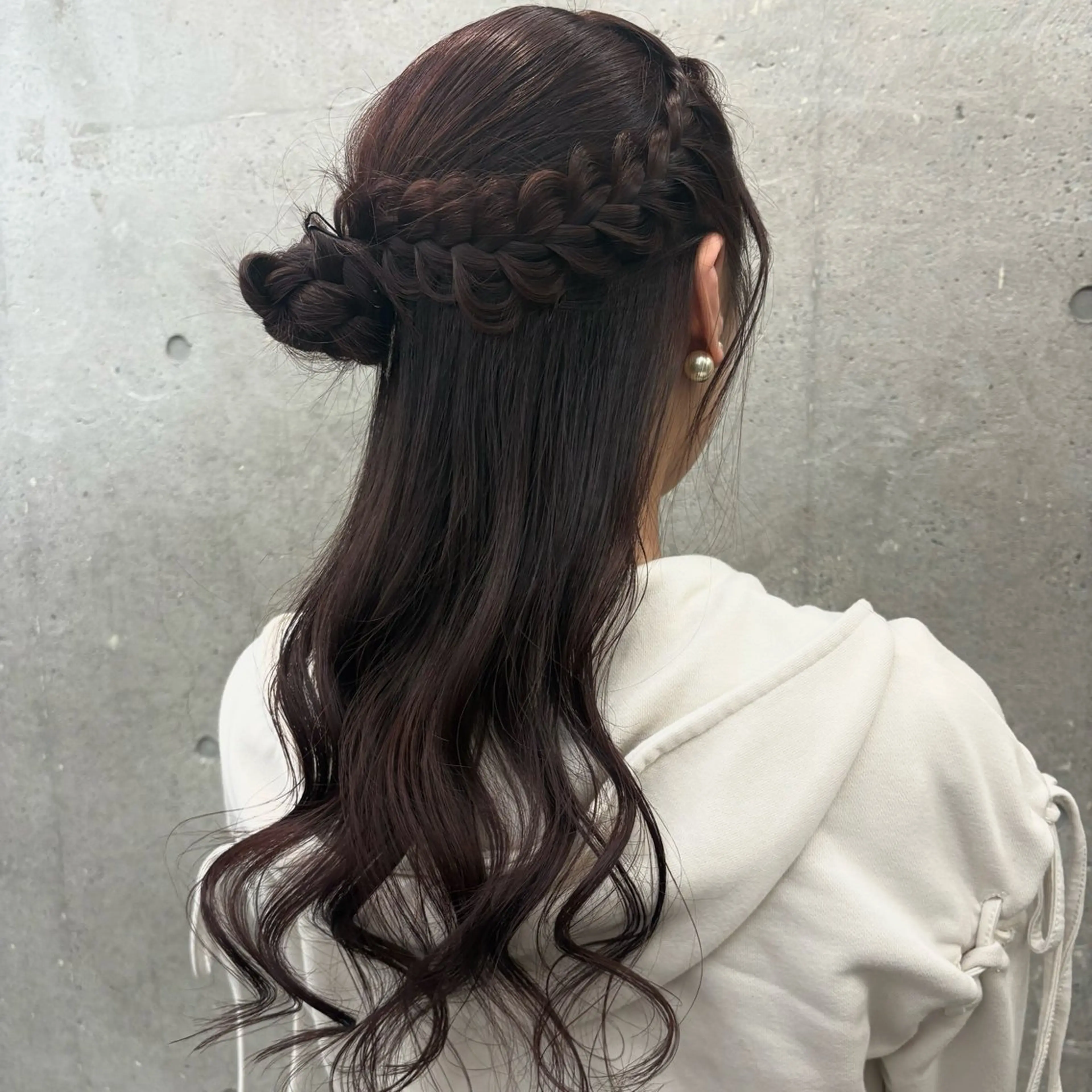 セミロング ヘアアレンジ ヘアセット うる艶/透明感カラー 🐇🤍もものヘアスタイル