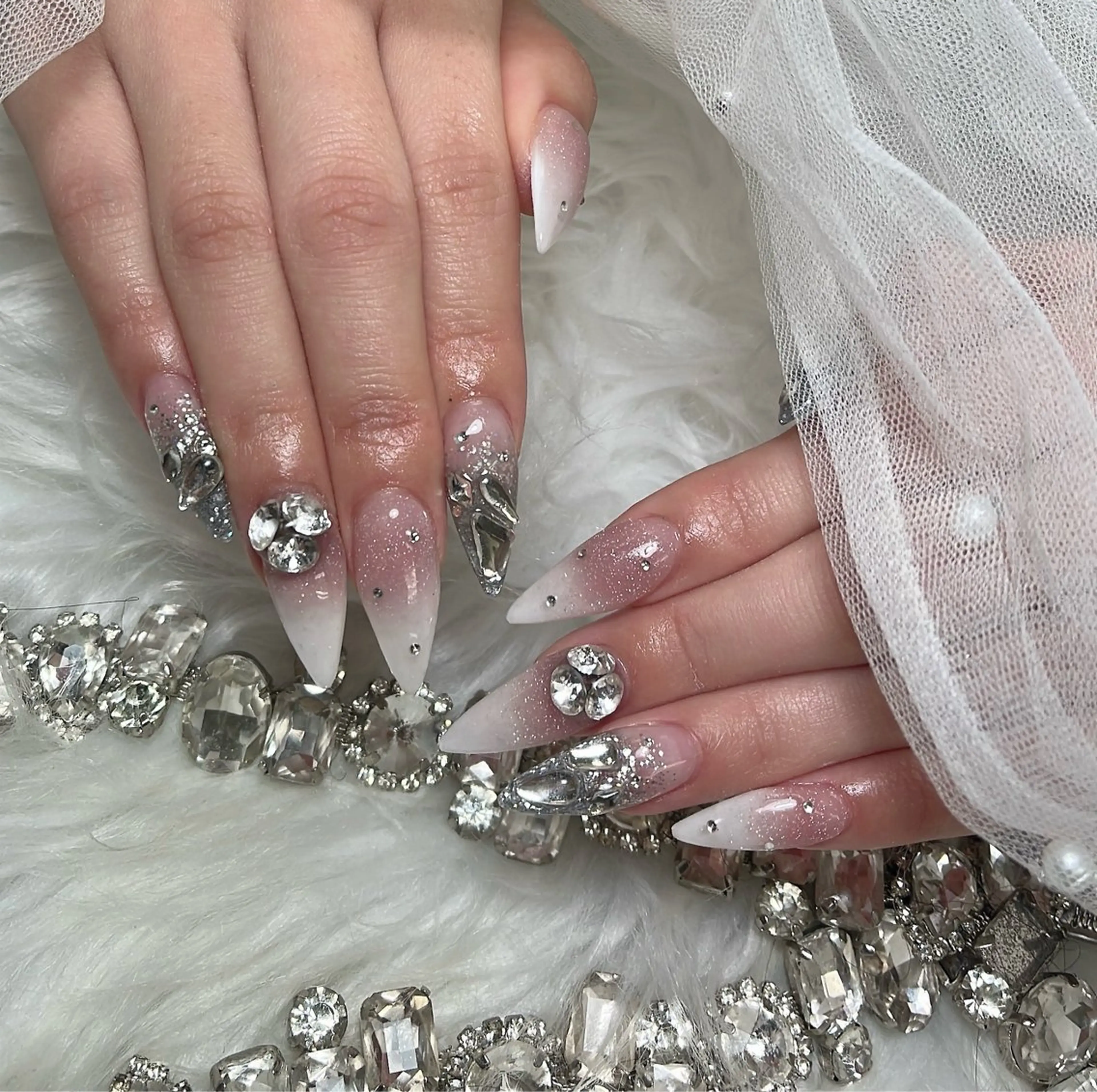 ネイル MADIA所属・MADIA RUNAのネイルデザイン