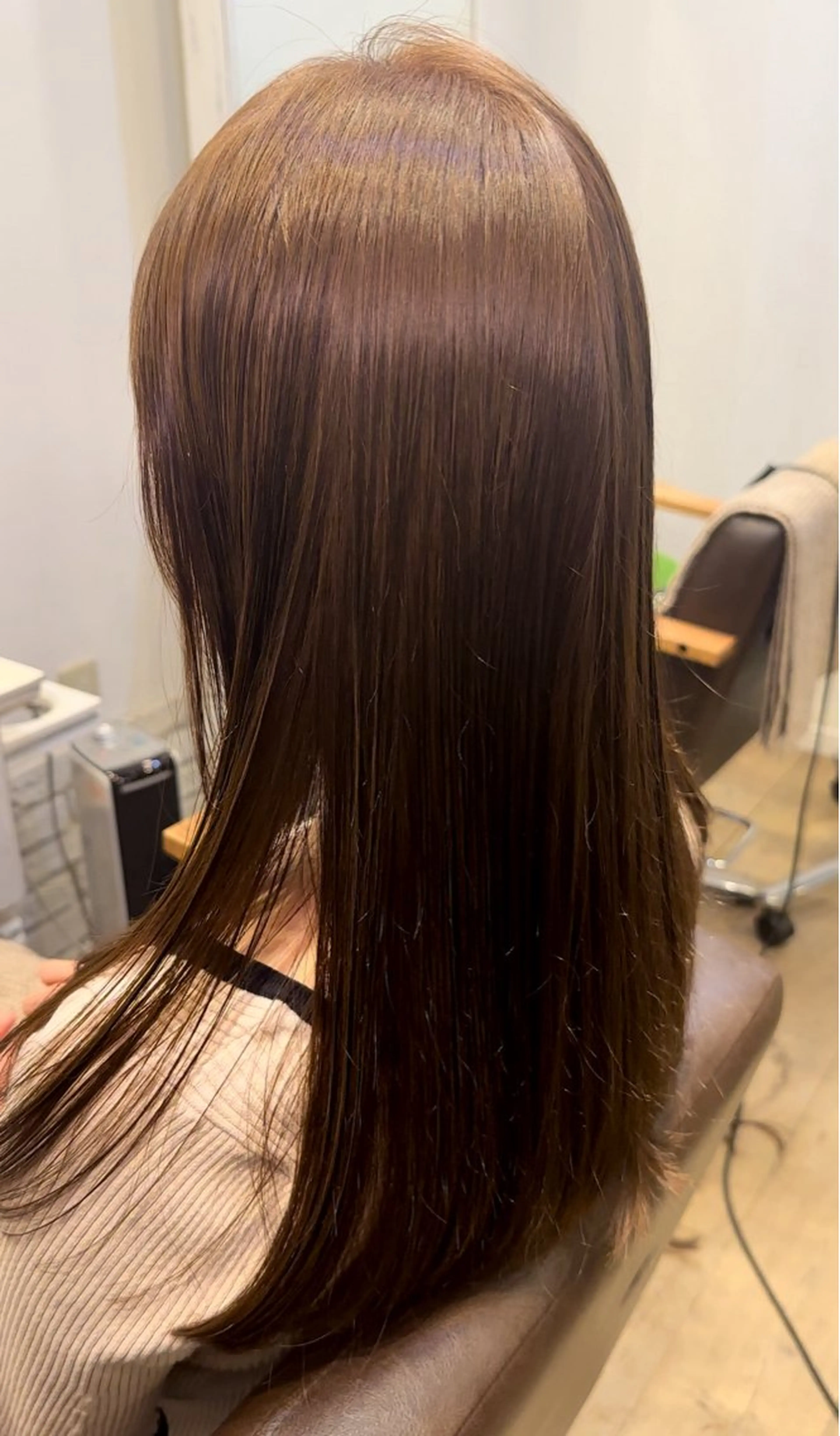 ロング カラー ベージュカラー セピアベージュ BANDE 水崎 悟のヘアスタイル