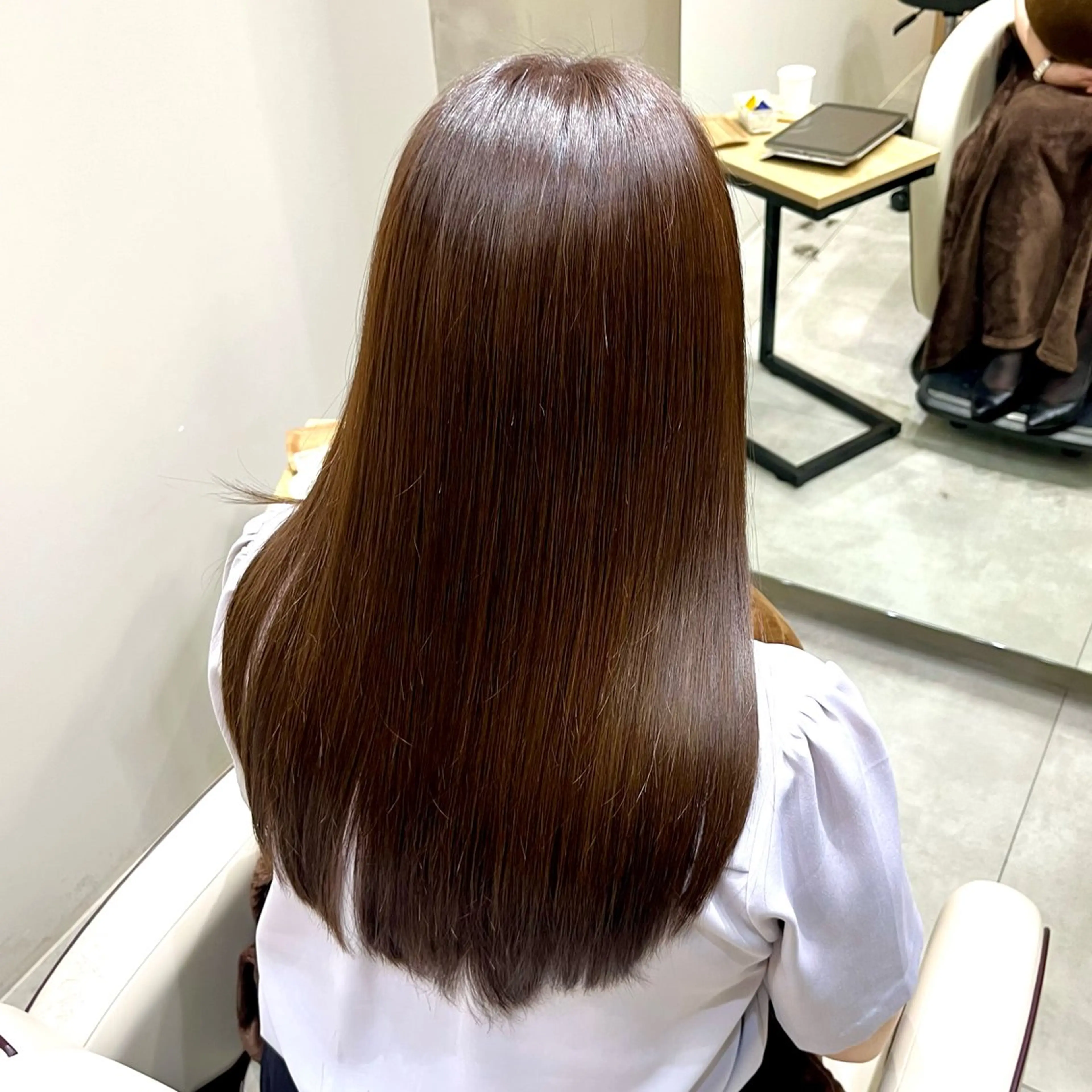 ロング おしゃれ染めで白髪を 染める/山口玲緒奈のヘアスタイル