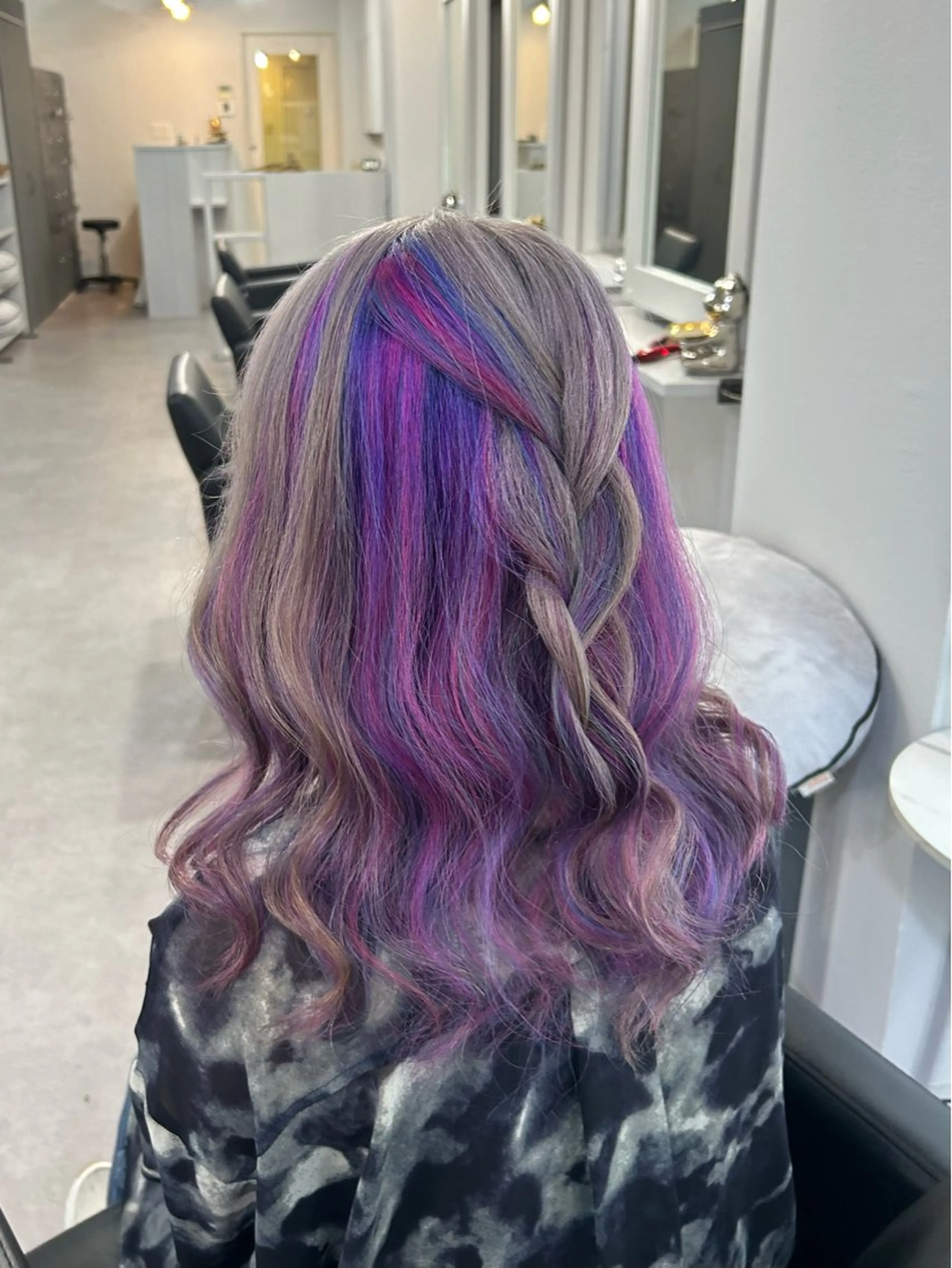 セミロング カラー ブリーチ Cielro/ダブル カラー/西田咲希のヘアスタイル