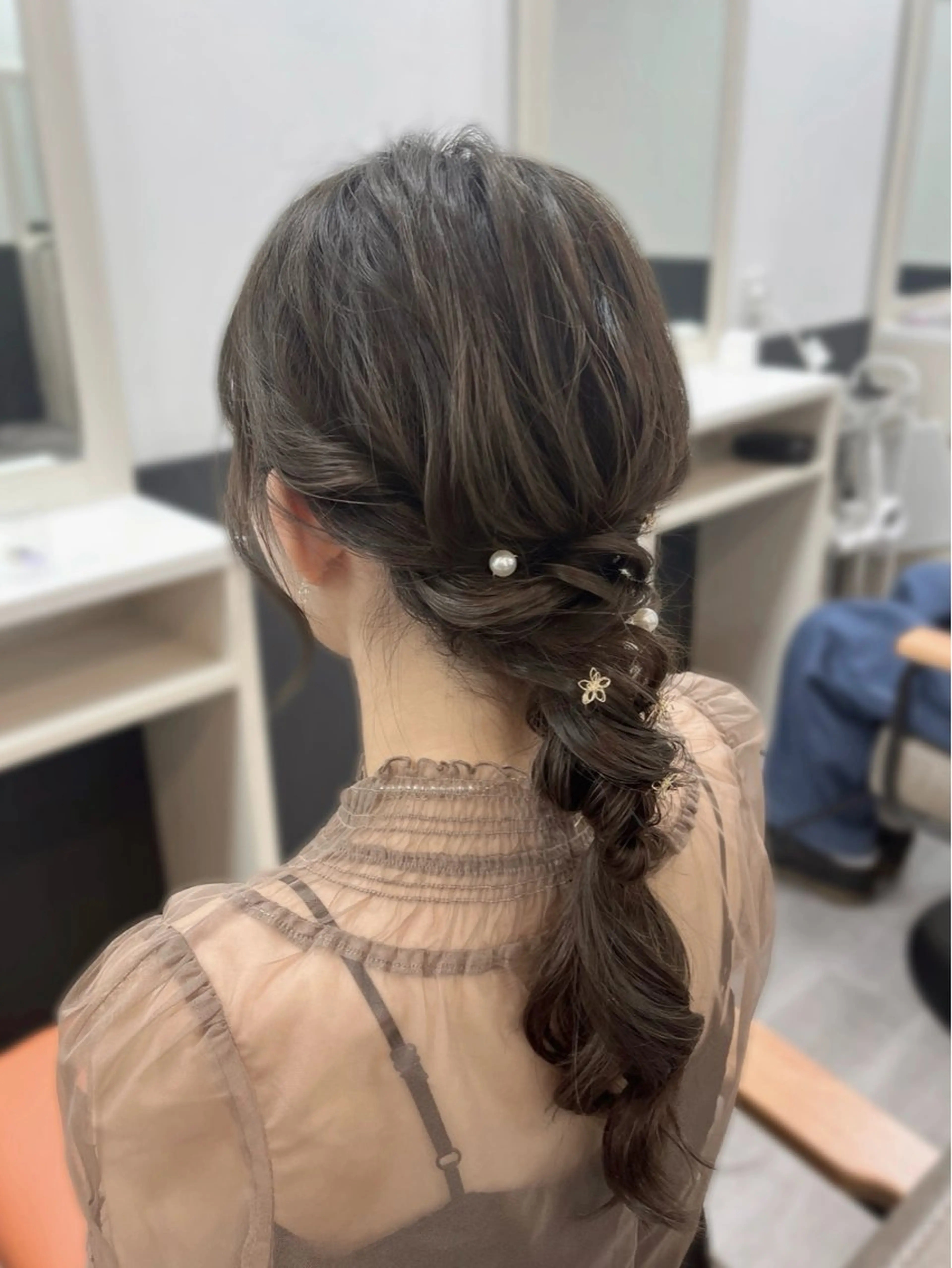 ロング ヘアセット hazuki🐈‍⬛ 透明感カラーのヘアスタイル