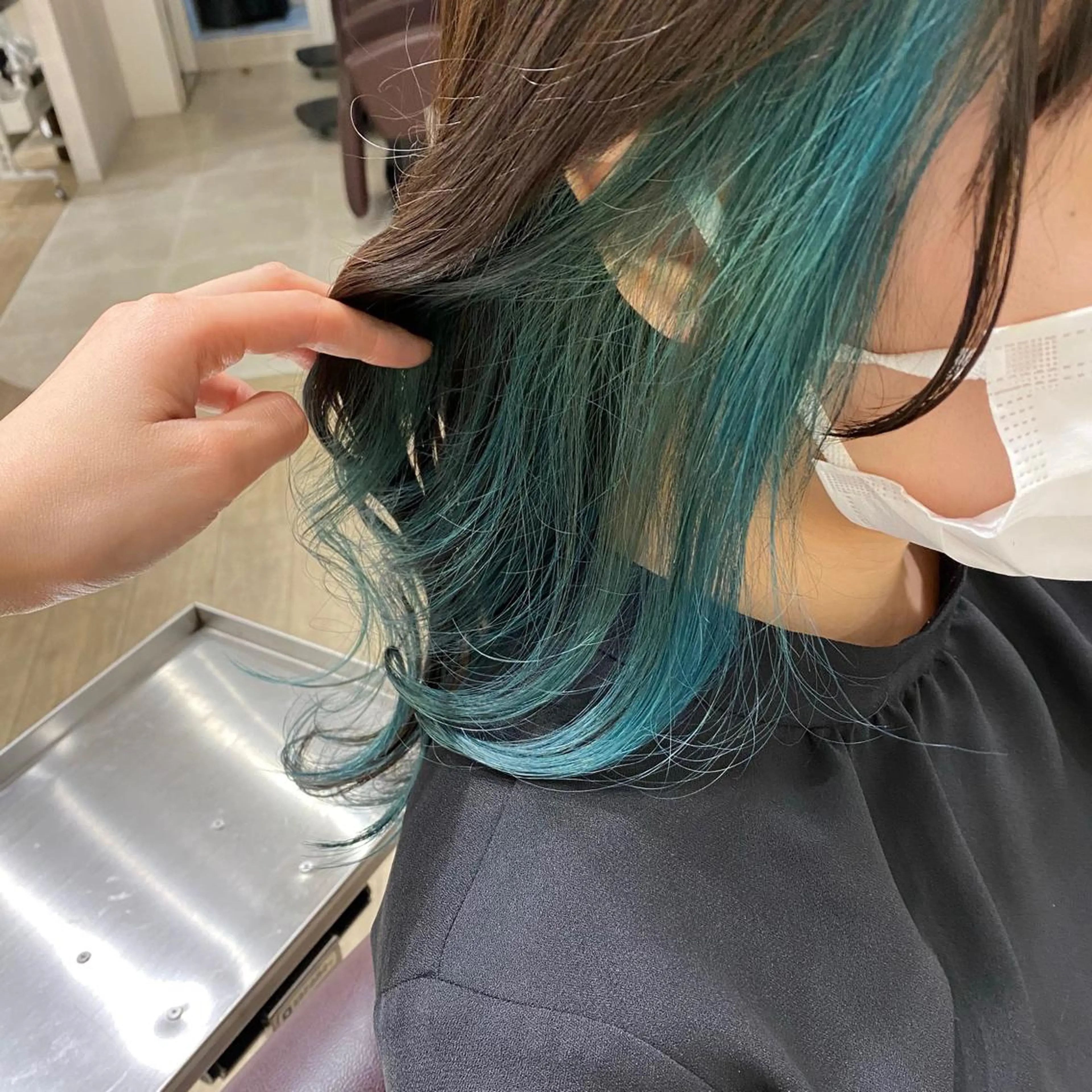 セミロング カラー equal銀座 黒田💚のヘアスタイル