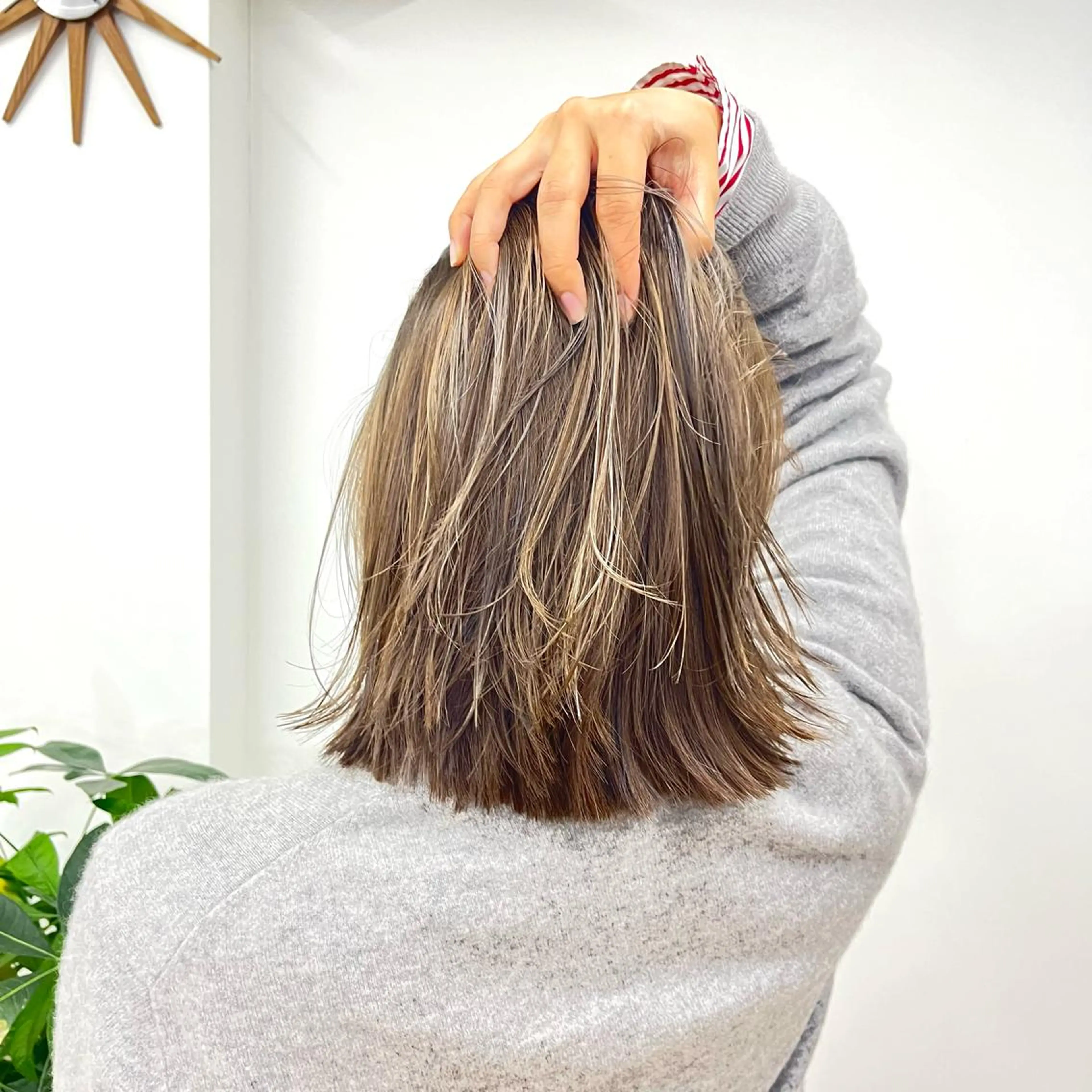 ミディアム カラー ブリーチ ケアブリーチ ダブルカラー ハイライトカラー ボブ HIROKO / 透明感暖色カラー🎀のヘアスタイル
