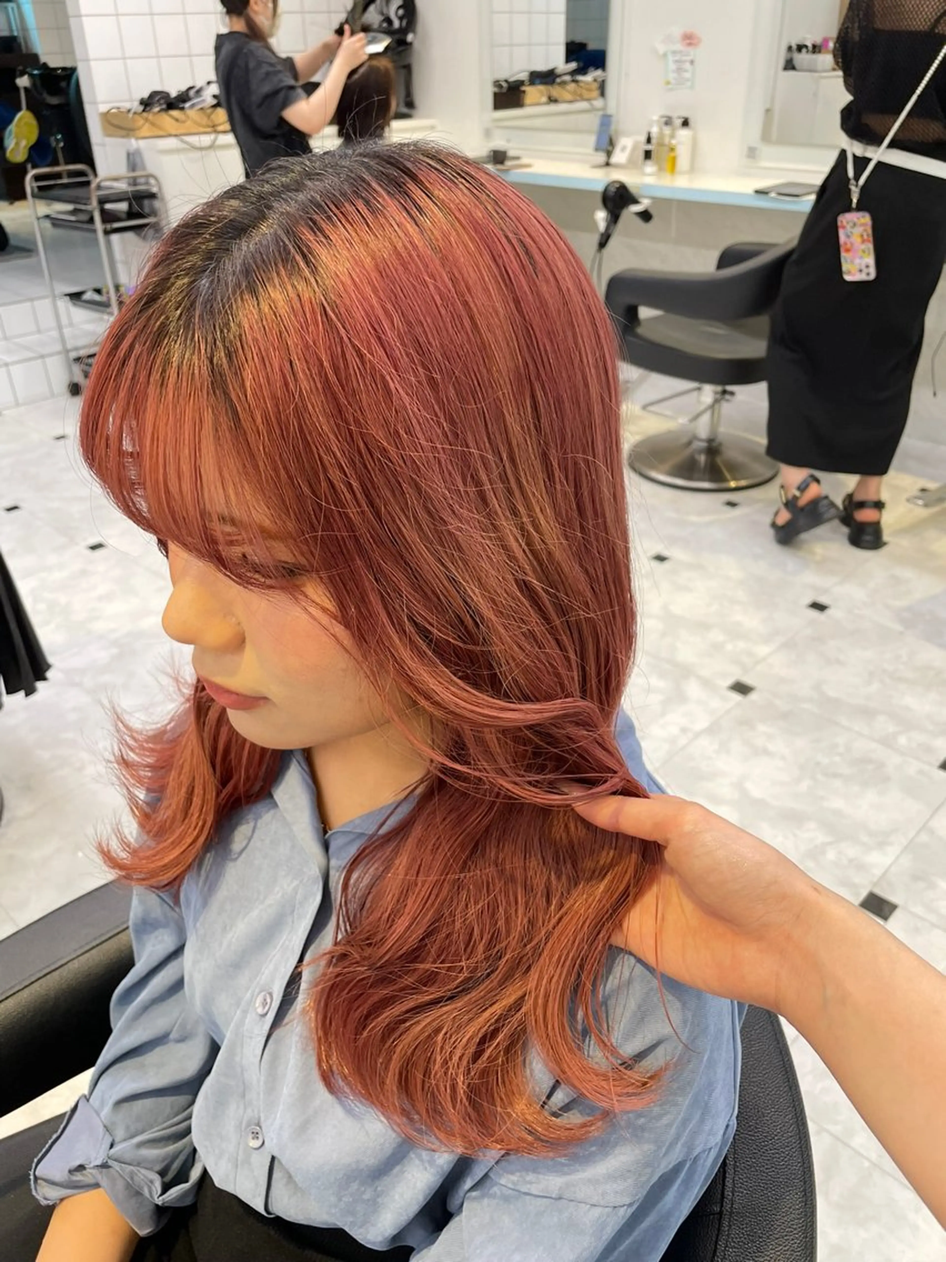 ロング カラー ヘアカラー トリートメント 🇰🇷韓流暖色ヘア 🍒saaya🍒のヘアスタイル
