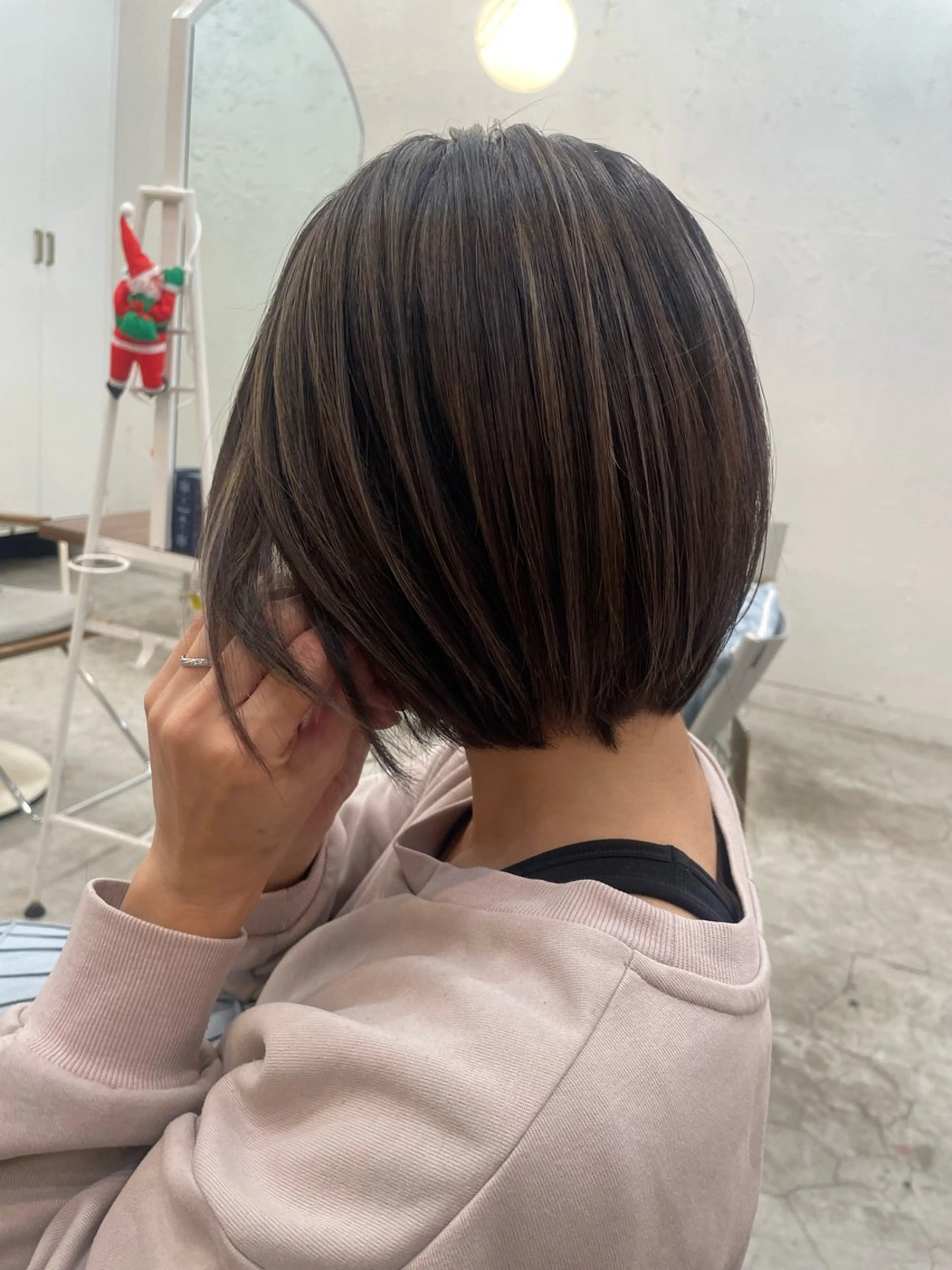 ショート カラー ハイライトカラー ハイライト ナカノユウ/本厚木/ レイヤーカットのヘアスタイル