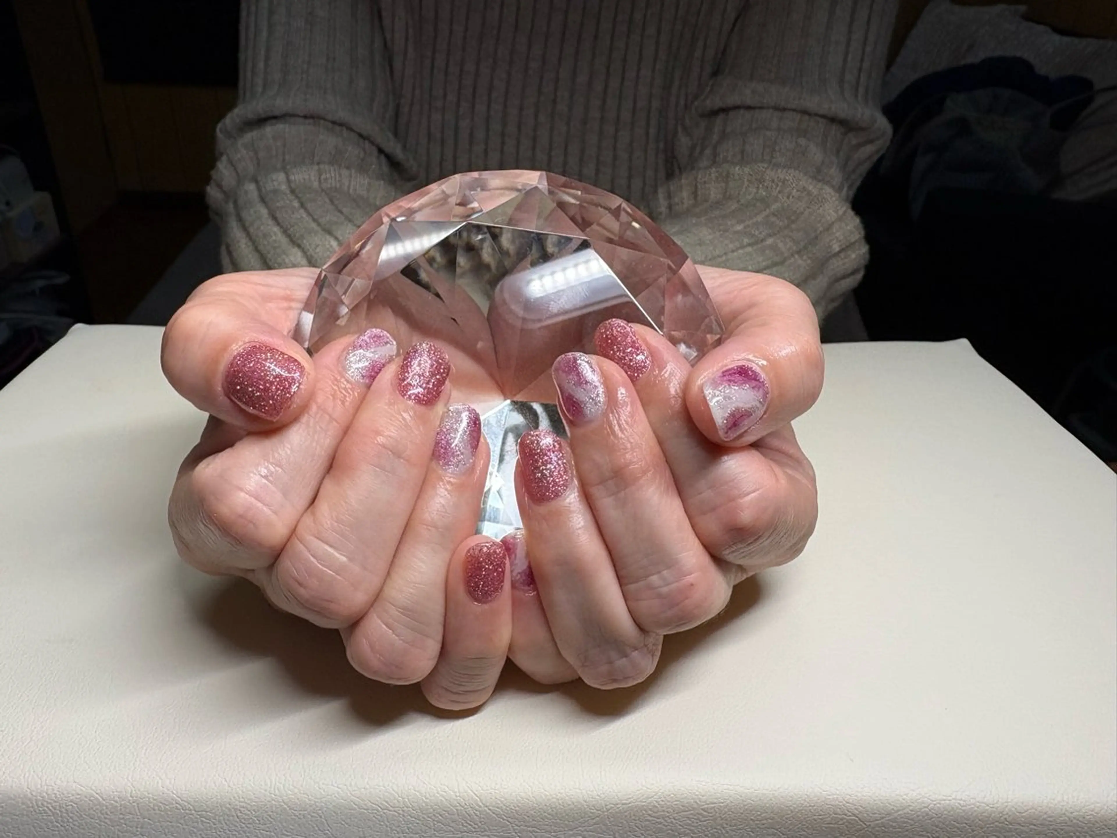 ネイル フラッシュネイル ニュアンスネイル ピンク Rainbow Moonのネイルデザイン