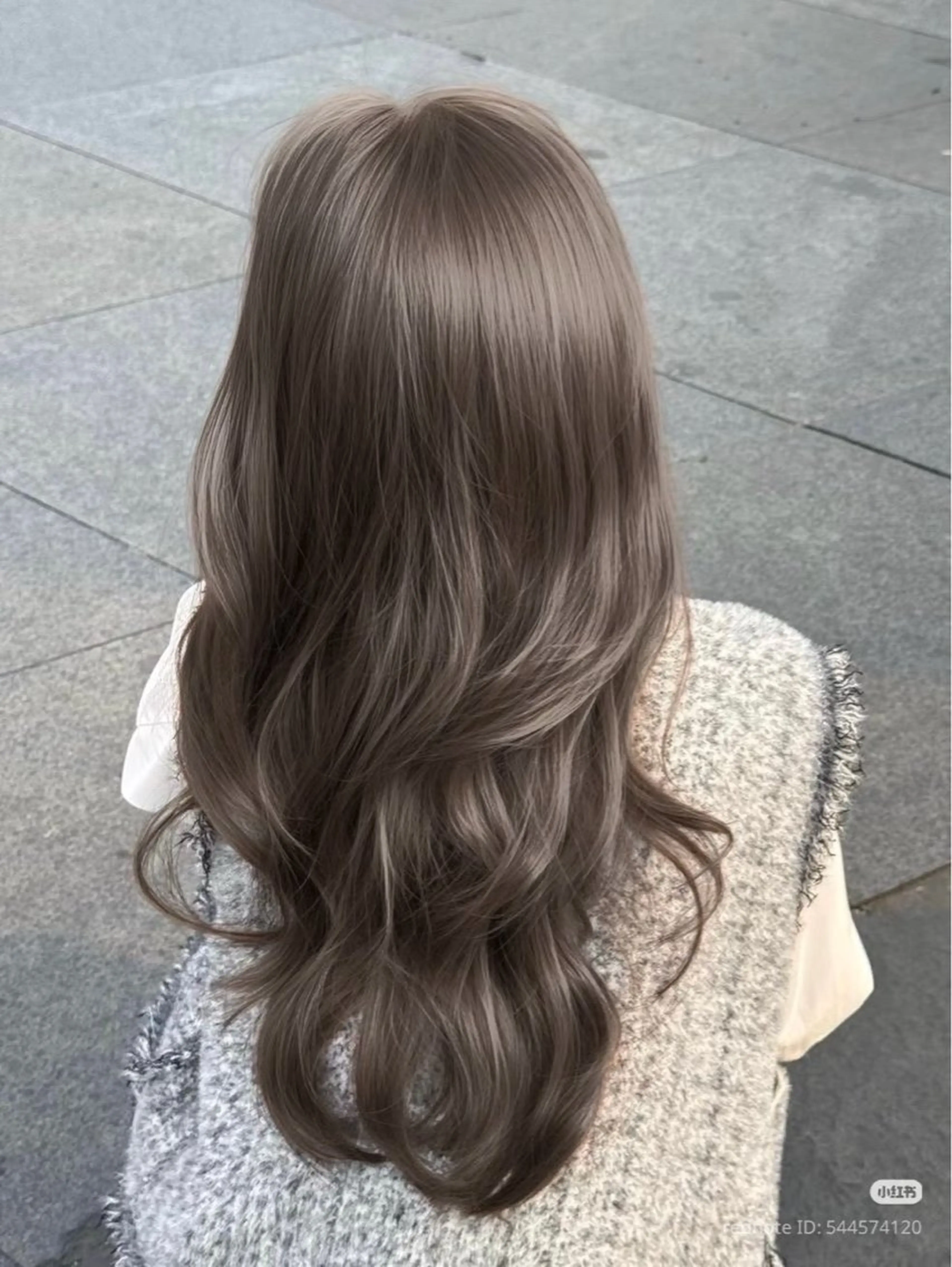 ロング カラー ヘアカラー トリートメント ヘッドスパ ヘアセット 透明感カラー グレージュ/あいのヘアスタイル