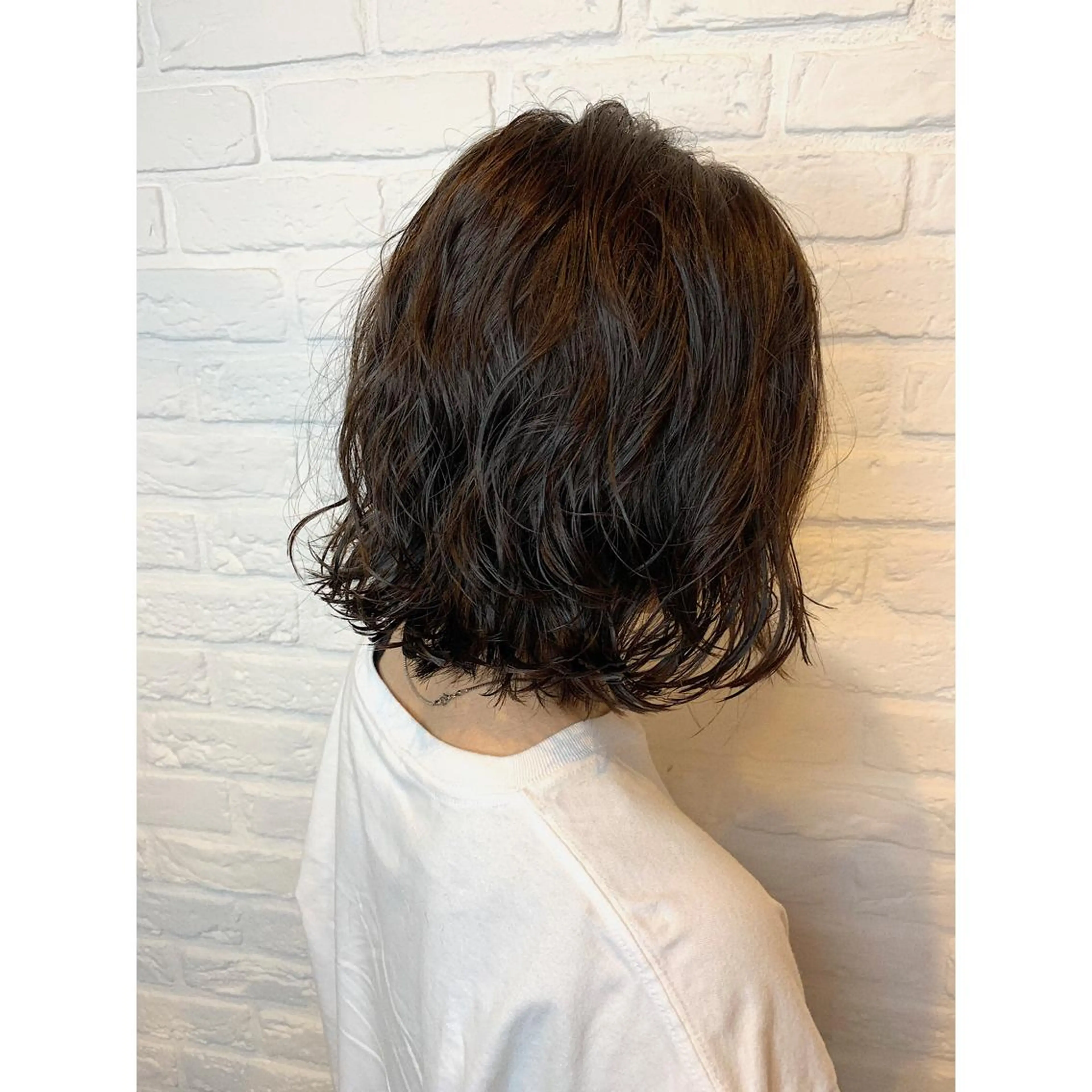 ショート パーマ アブアイ所属・艶髪・酸性ストレート フリツのヘアスタイル