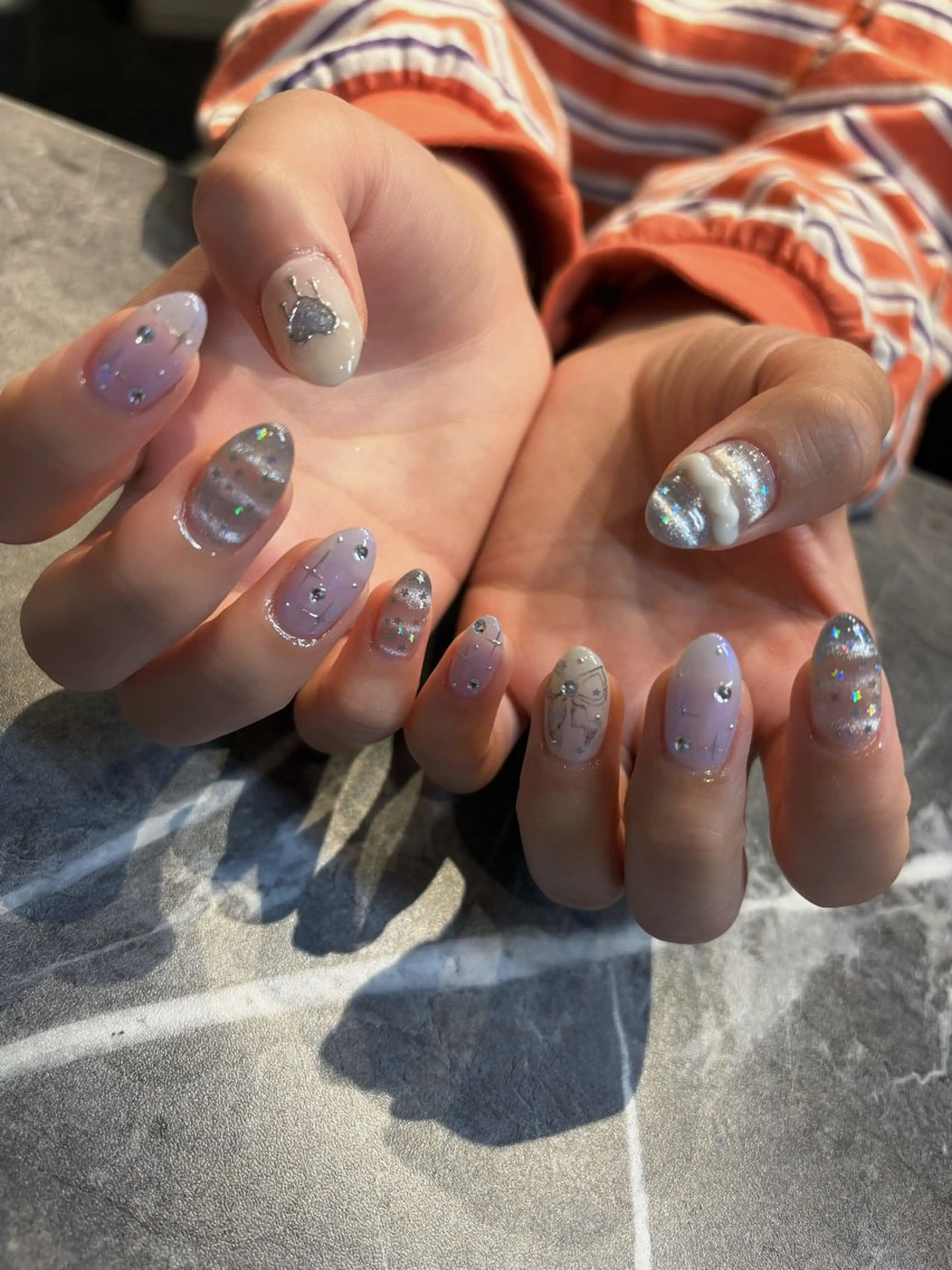 ネイル ボーダー マグネットネイル 春ネイル ハンドネイル china 🌙.・+のネイルデザイン