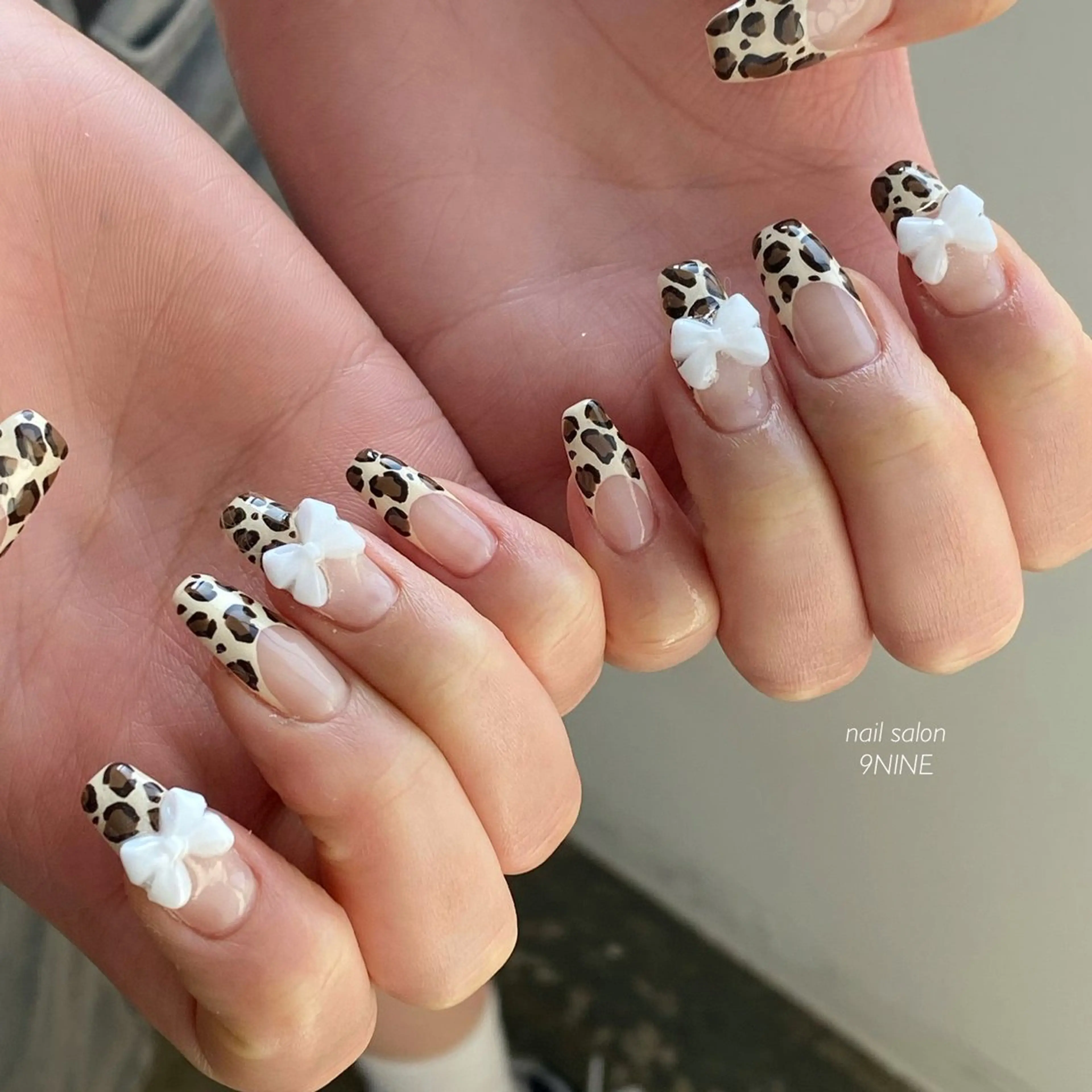 ネイル リボン nail salon 9NINEのネイルデザイン